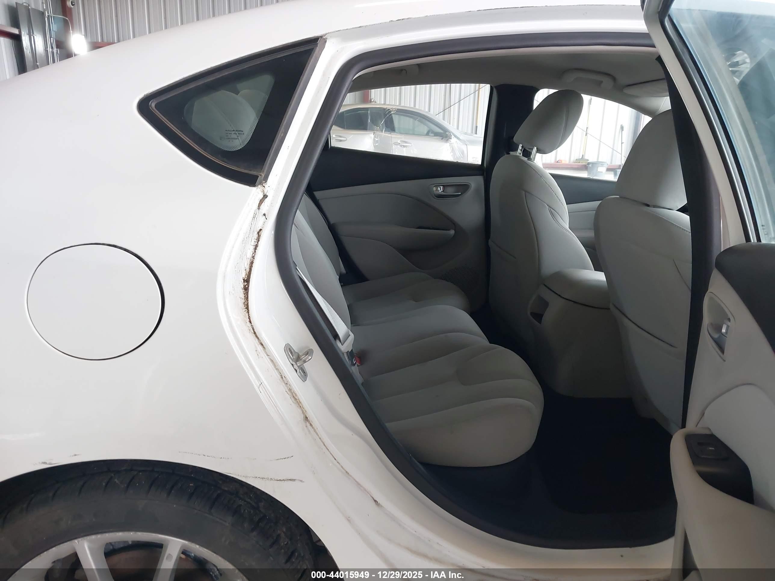 DODGE DART image 8