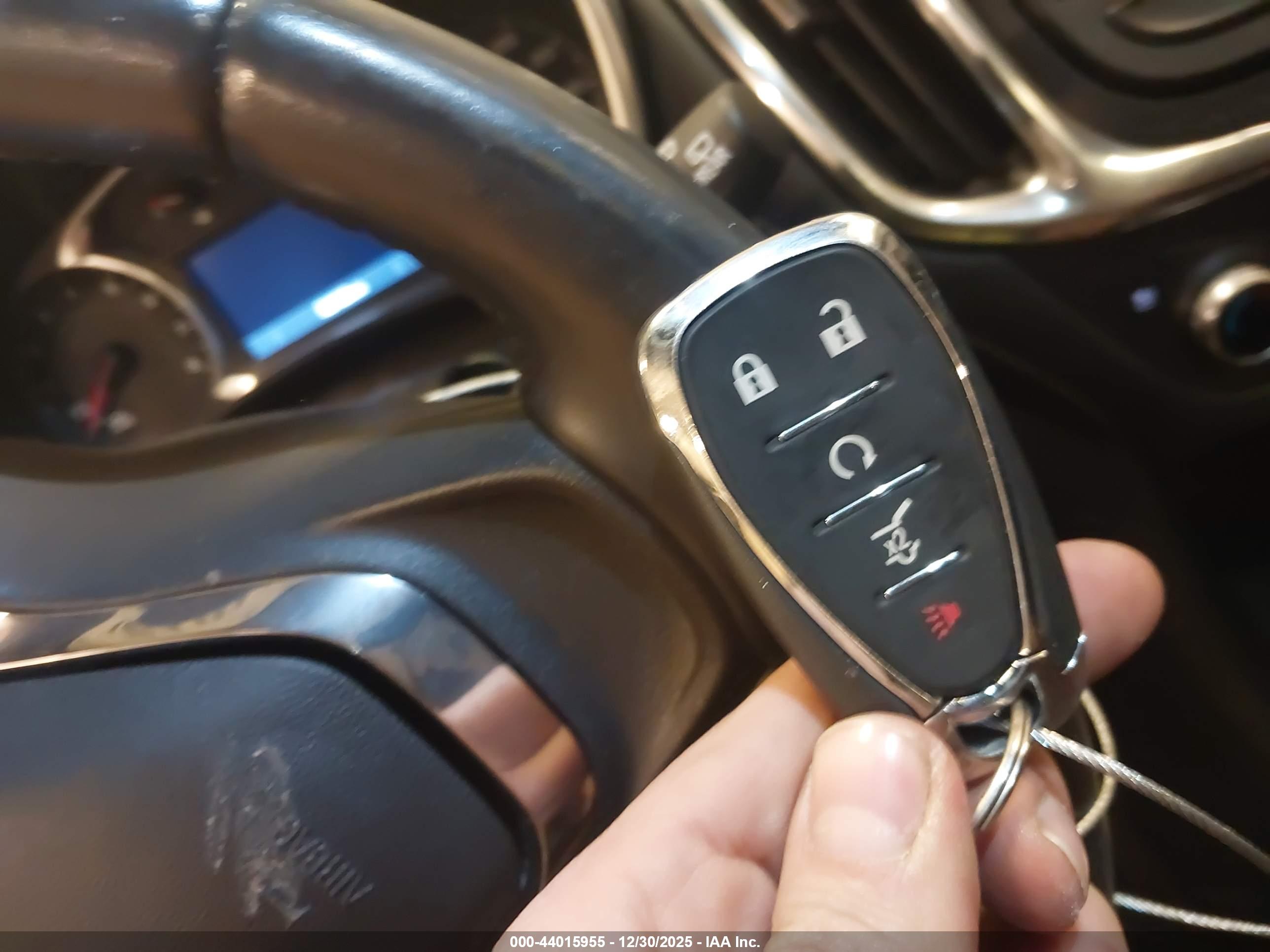 CHEVROLET EQUINOX image 11