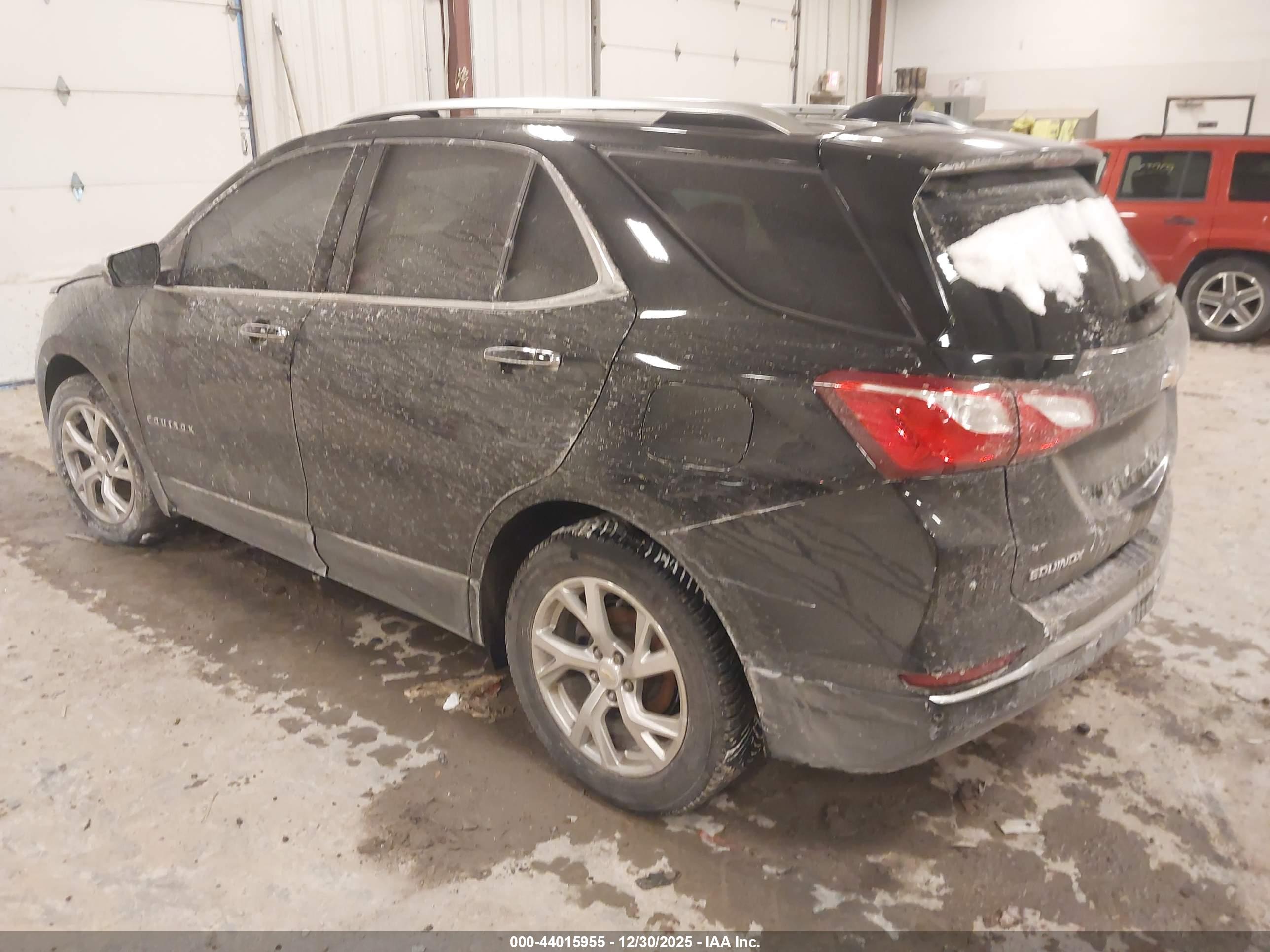 CHEVROLET EQUINOX image 3