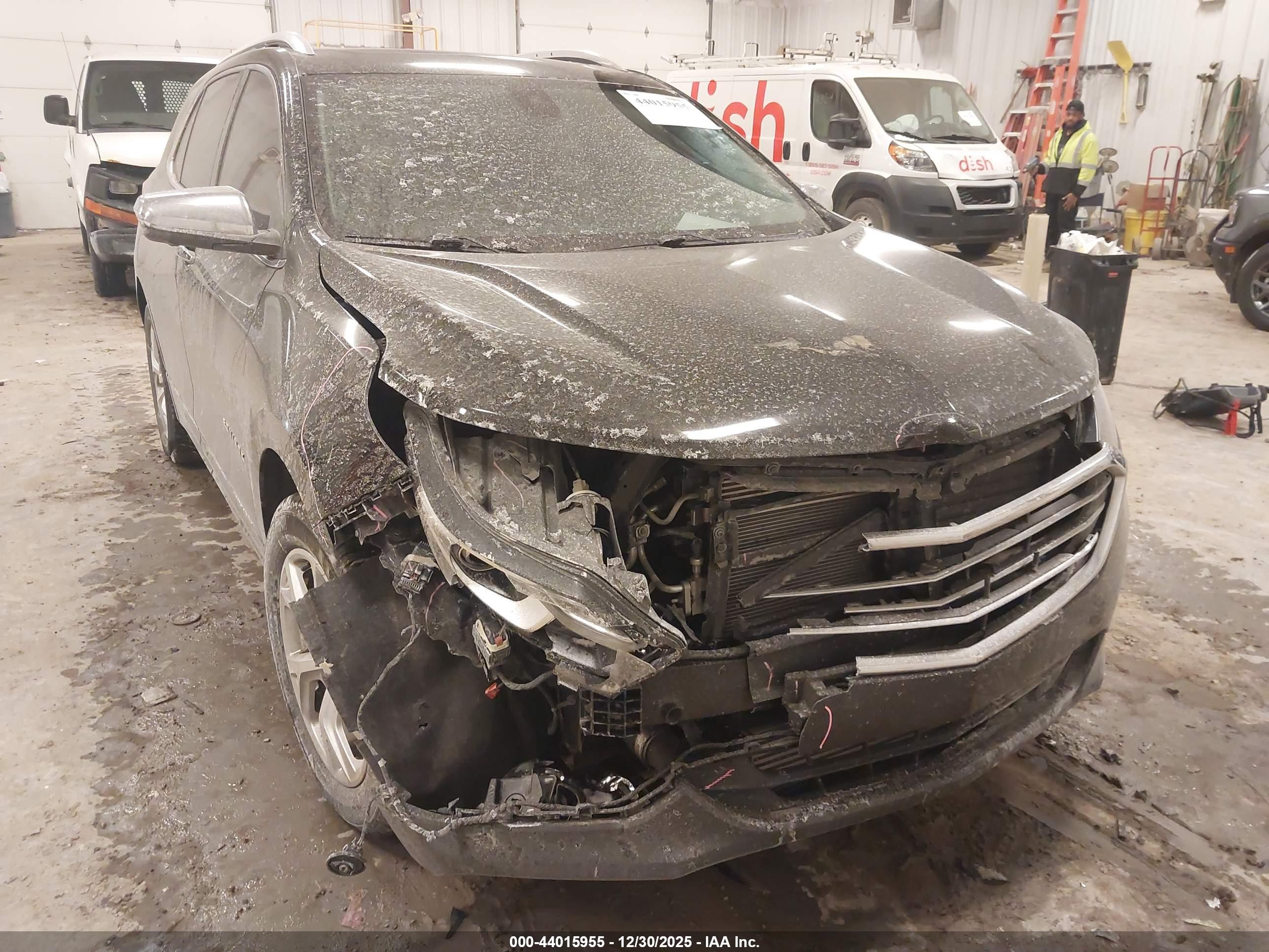 CHEVROLET EQUINOX image 6
