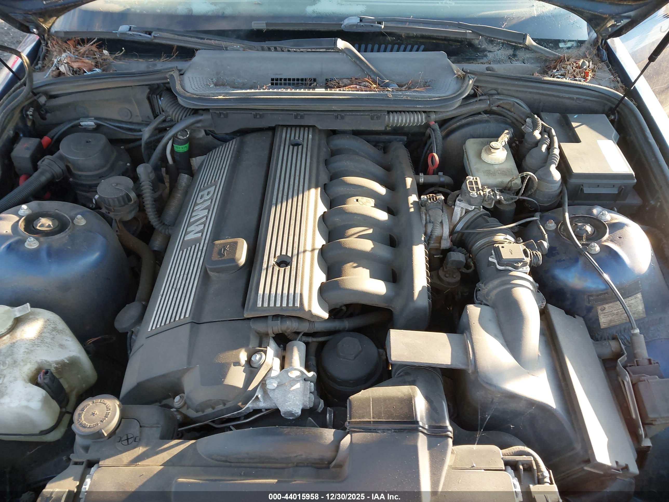 BMW 328IC image 10