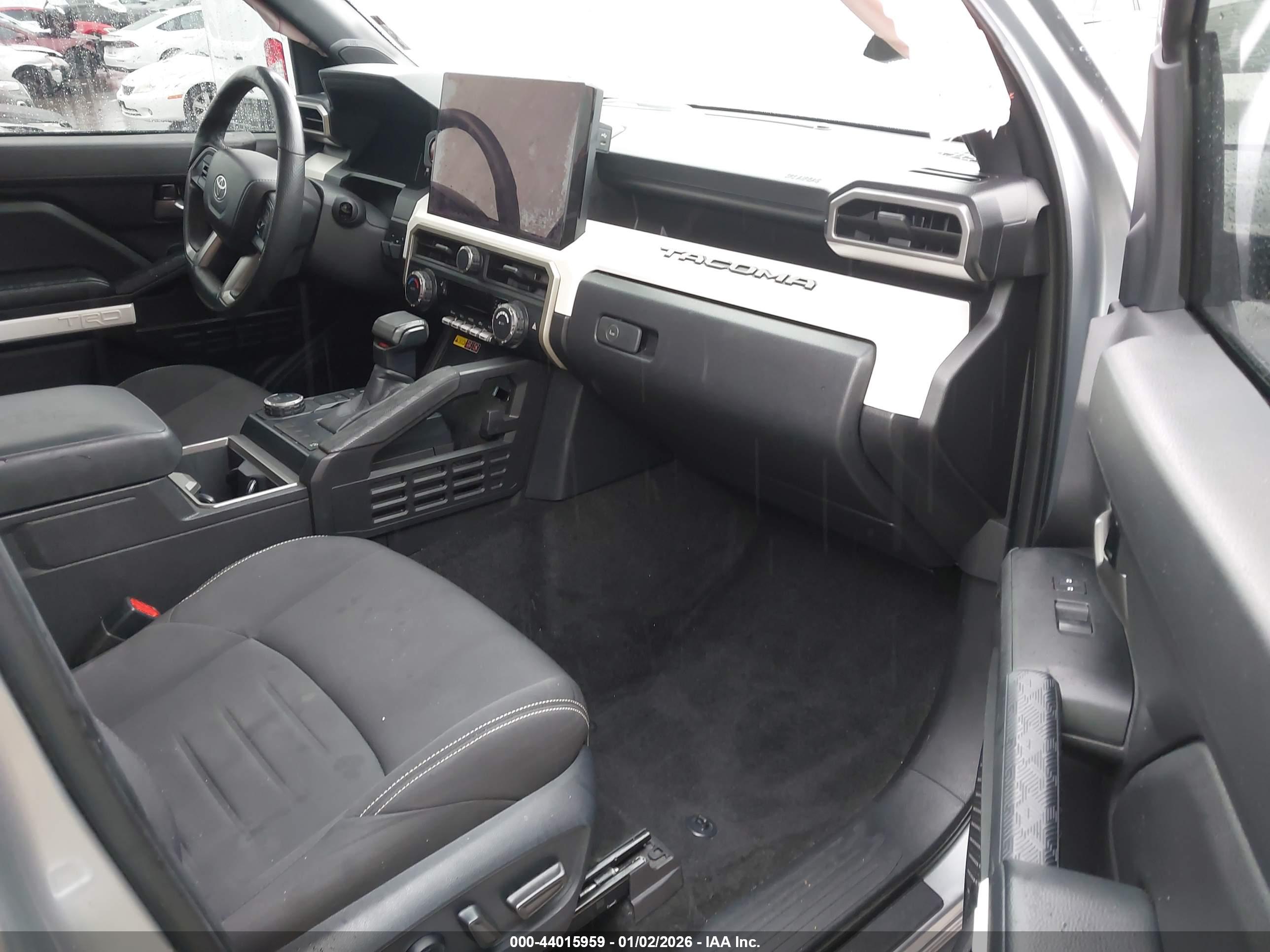 TOYOTA TACOMA image 5