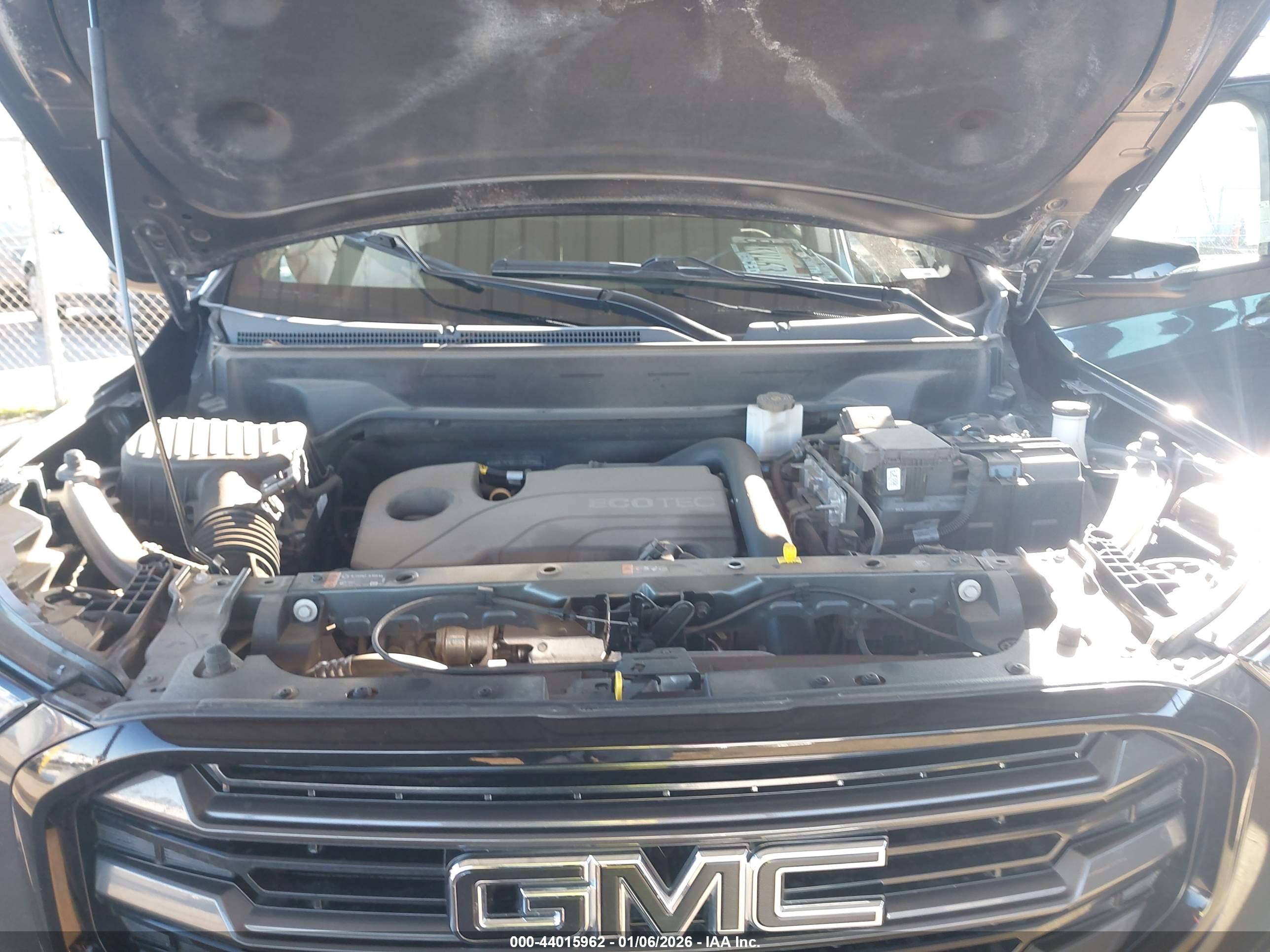 GMC TERRAIN image 10