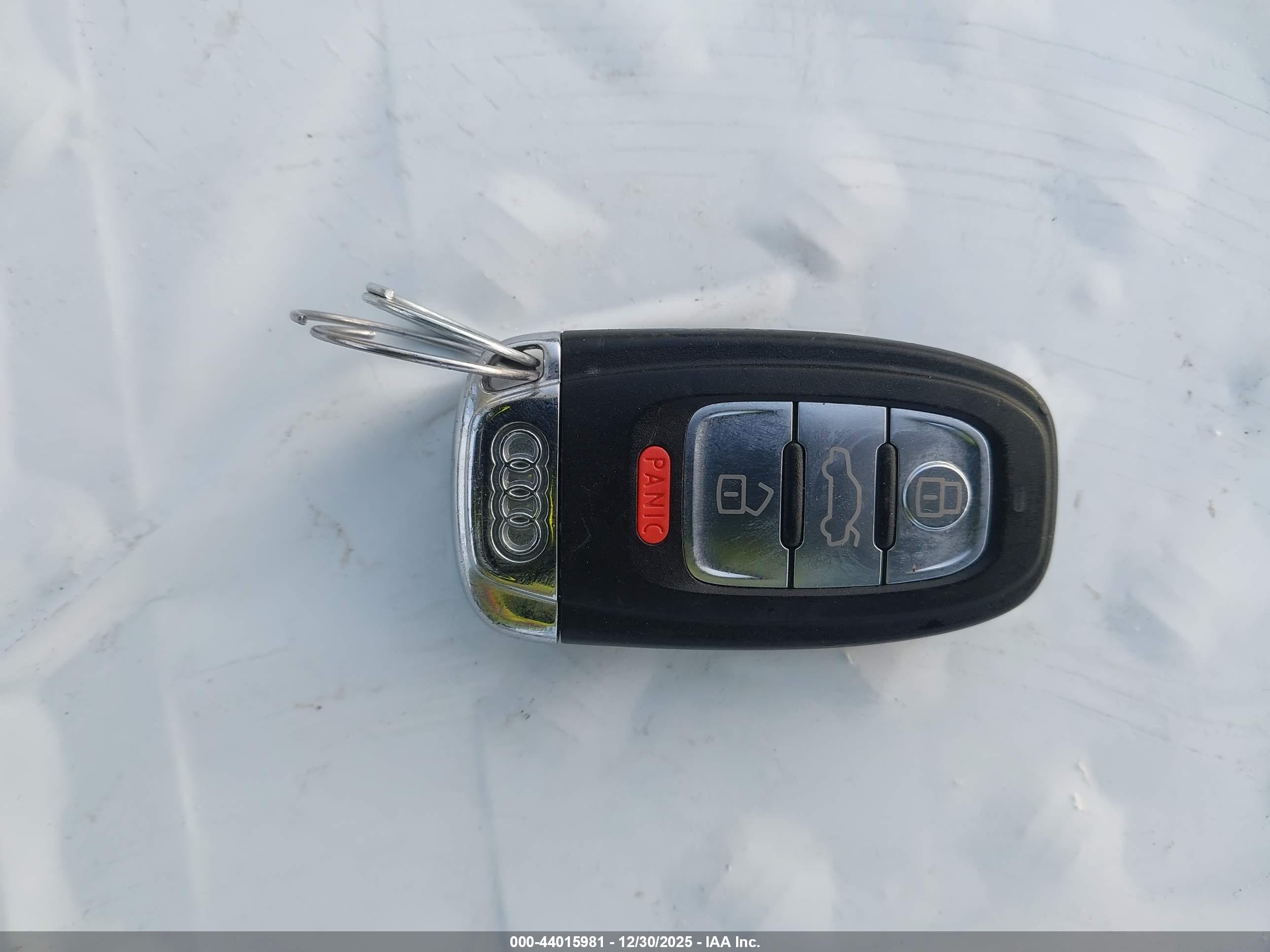 AUDI A4 image 11