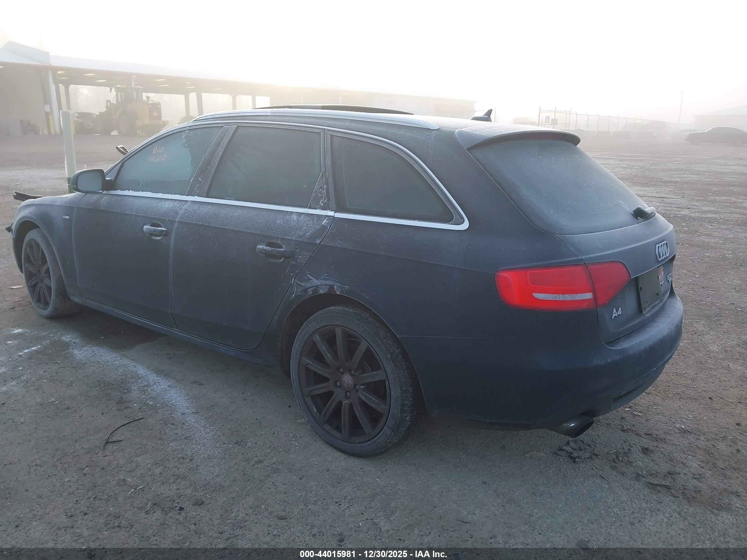 AUDI A4 image 3
