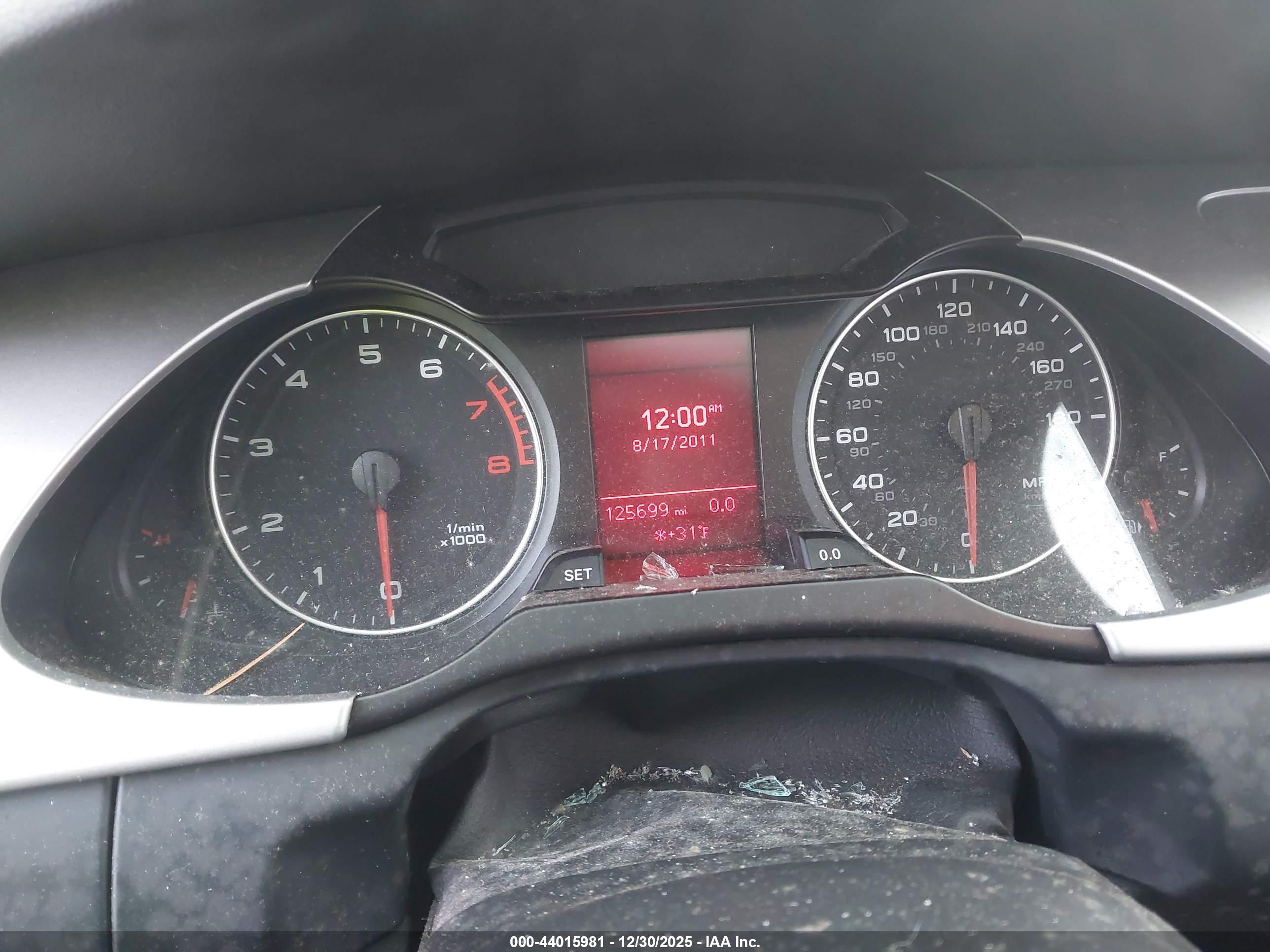 AUDI A4 image 7