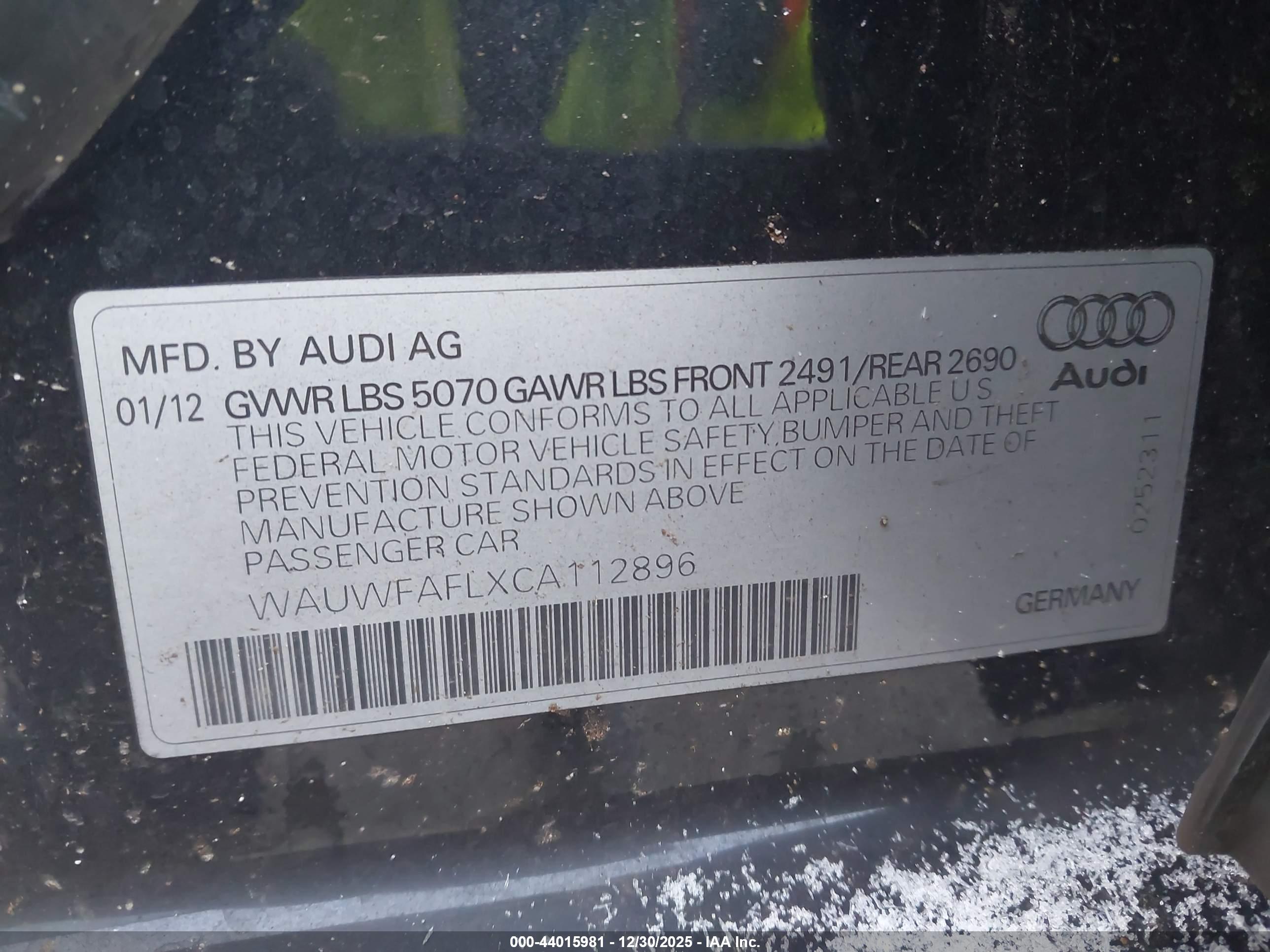 AUDI A4 image 9