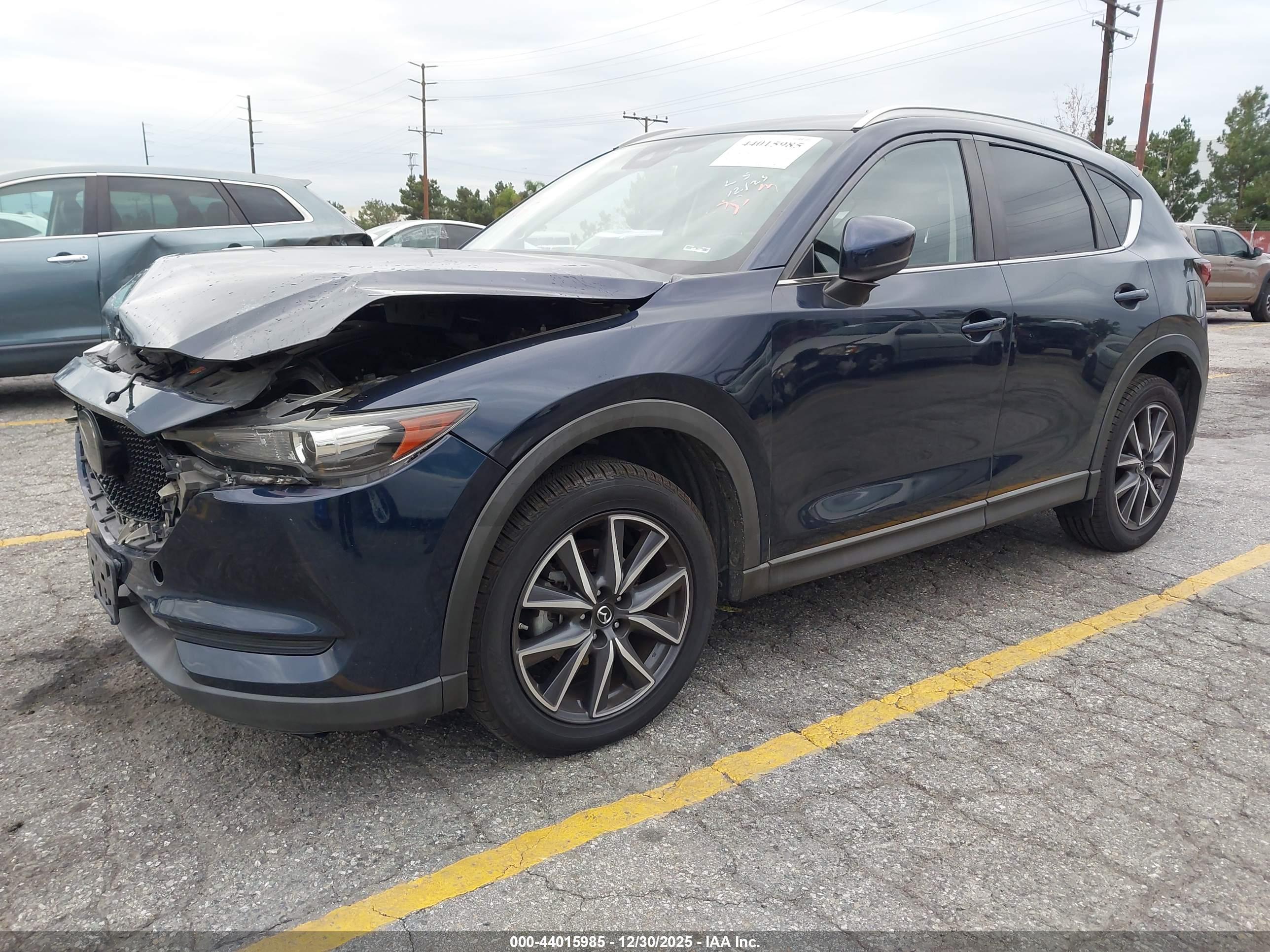 MAZDA CX-5 image 2