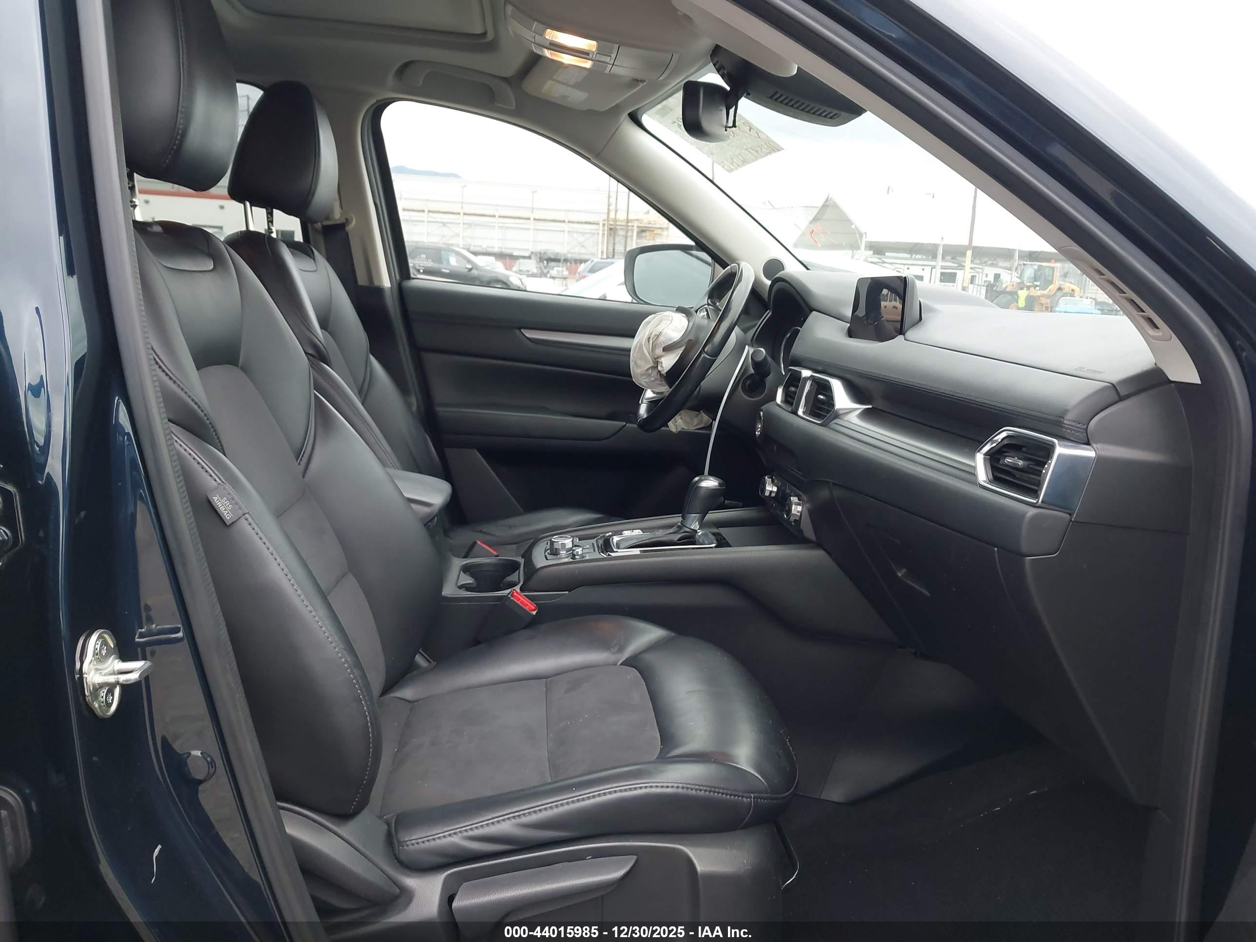 MAZDA CX-5 image 5