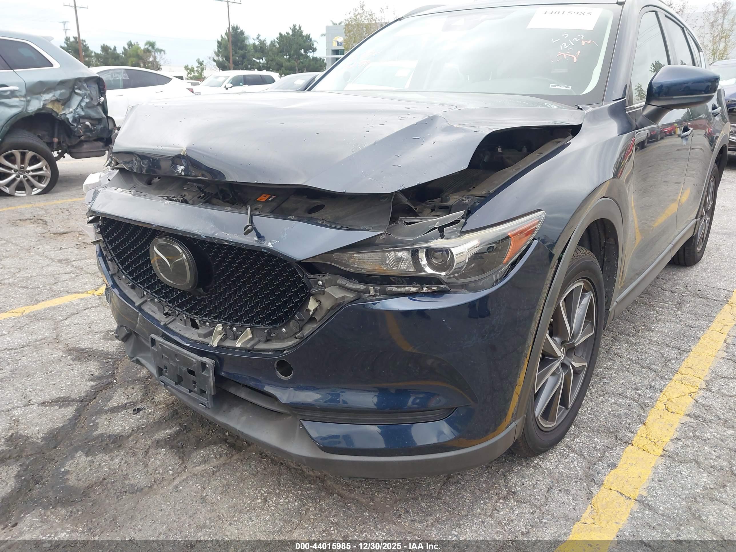 MAZDA CX-5 image 6