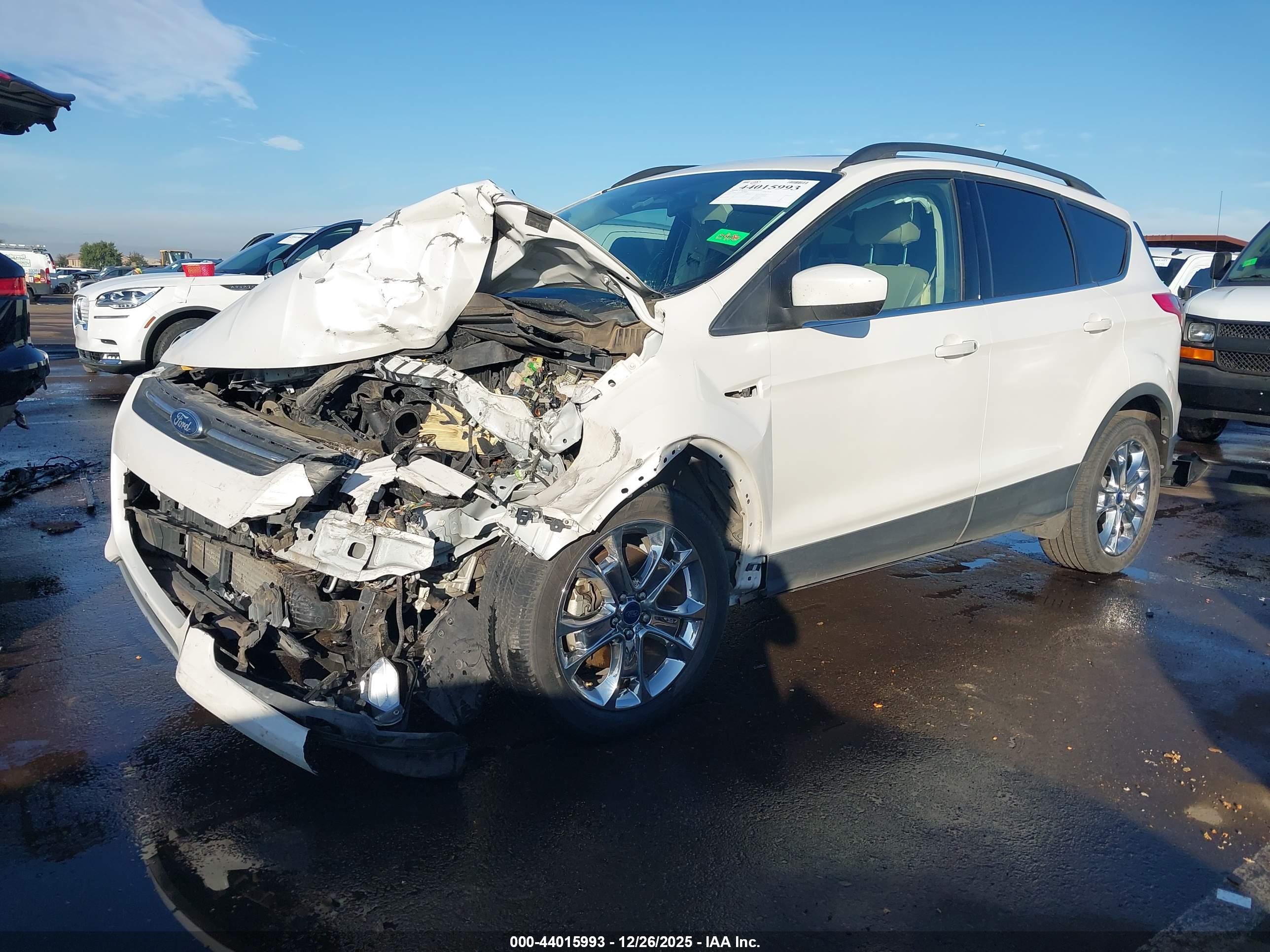 FORD ESCAPE image 6