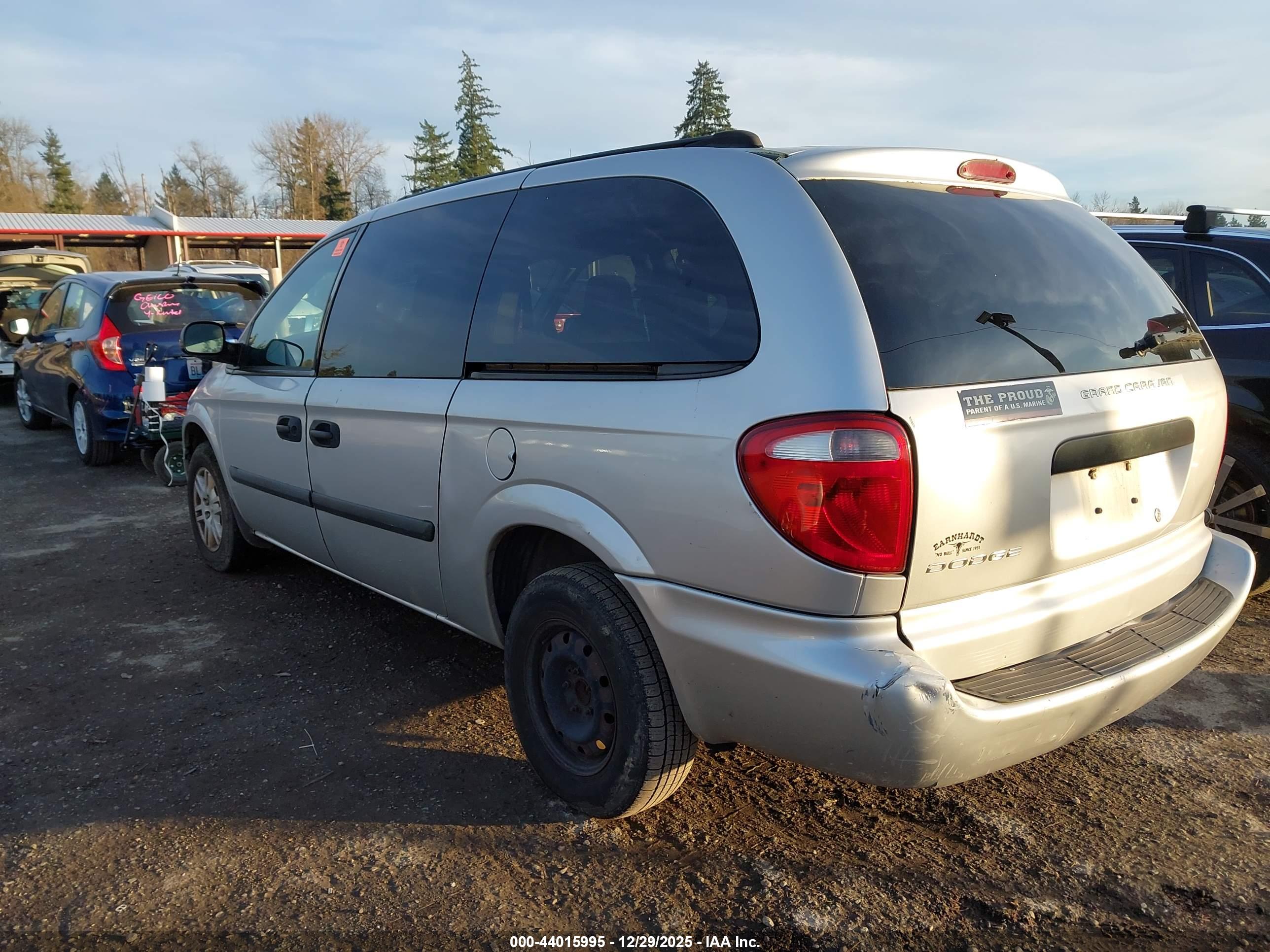 DODGE GRAND image 3