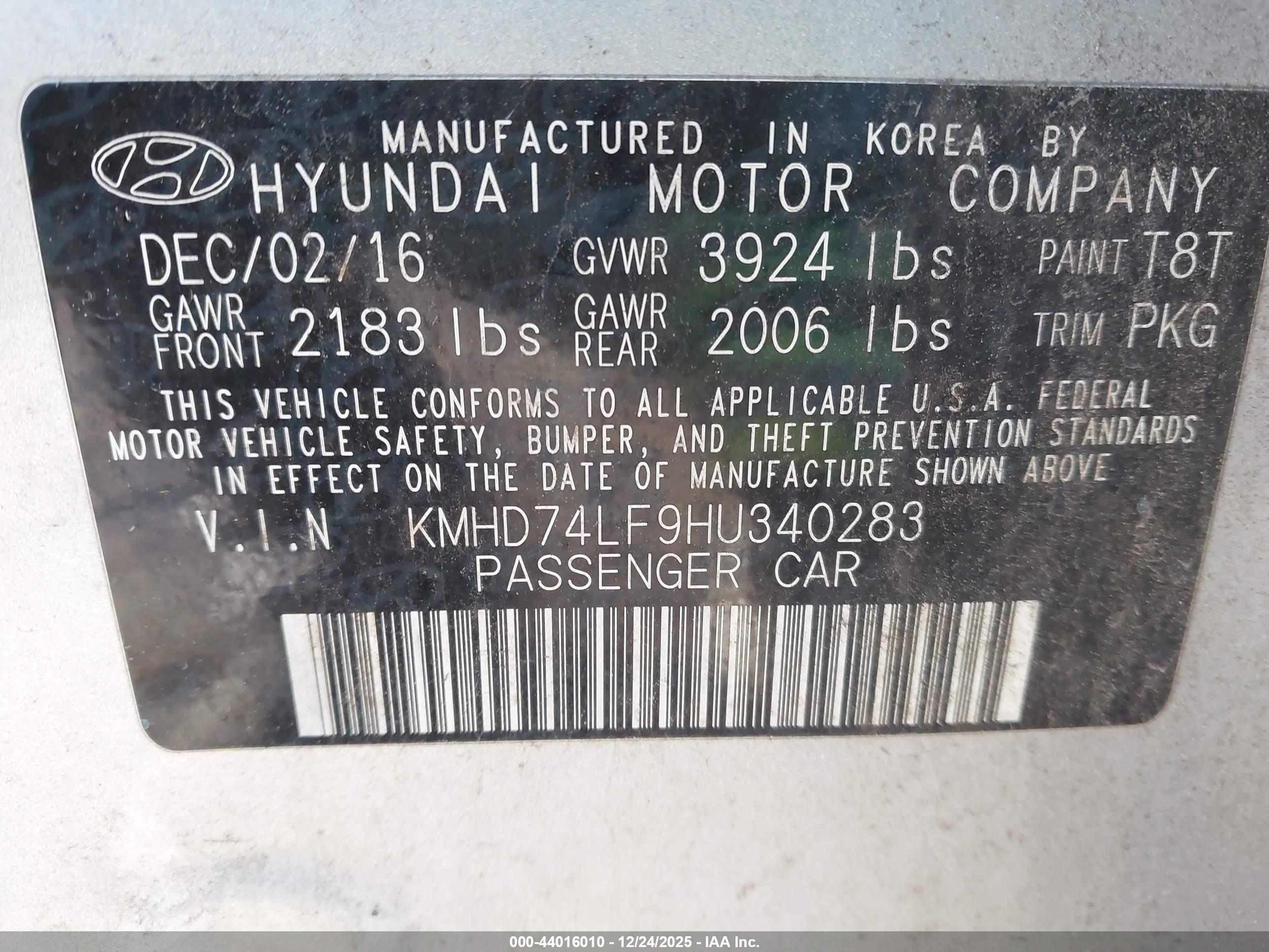 HYUNDAI ELANTRA image 9