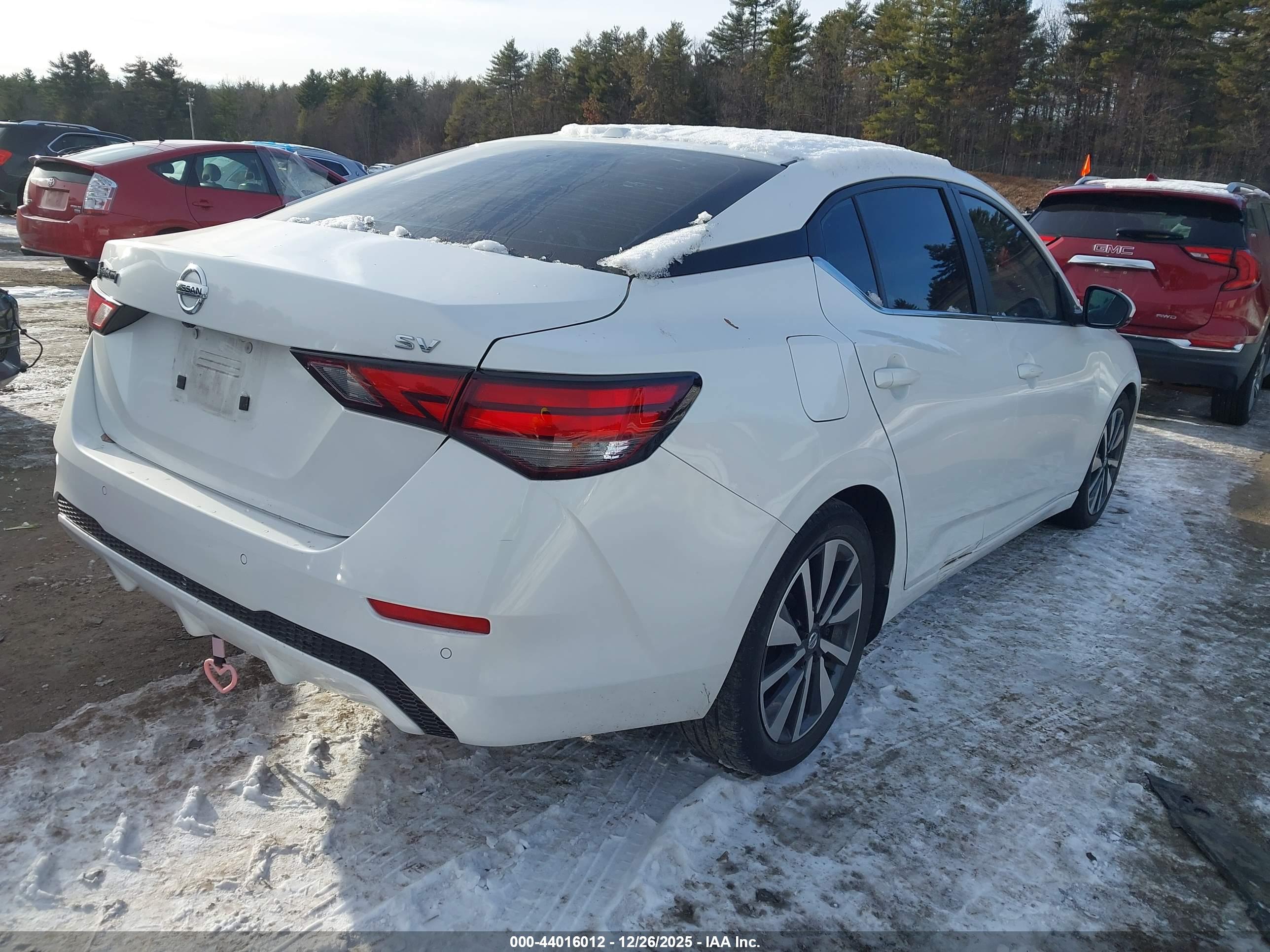 NISSAN SENTRA image 4