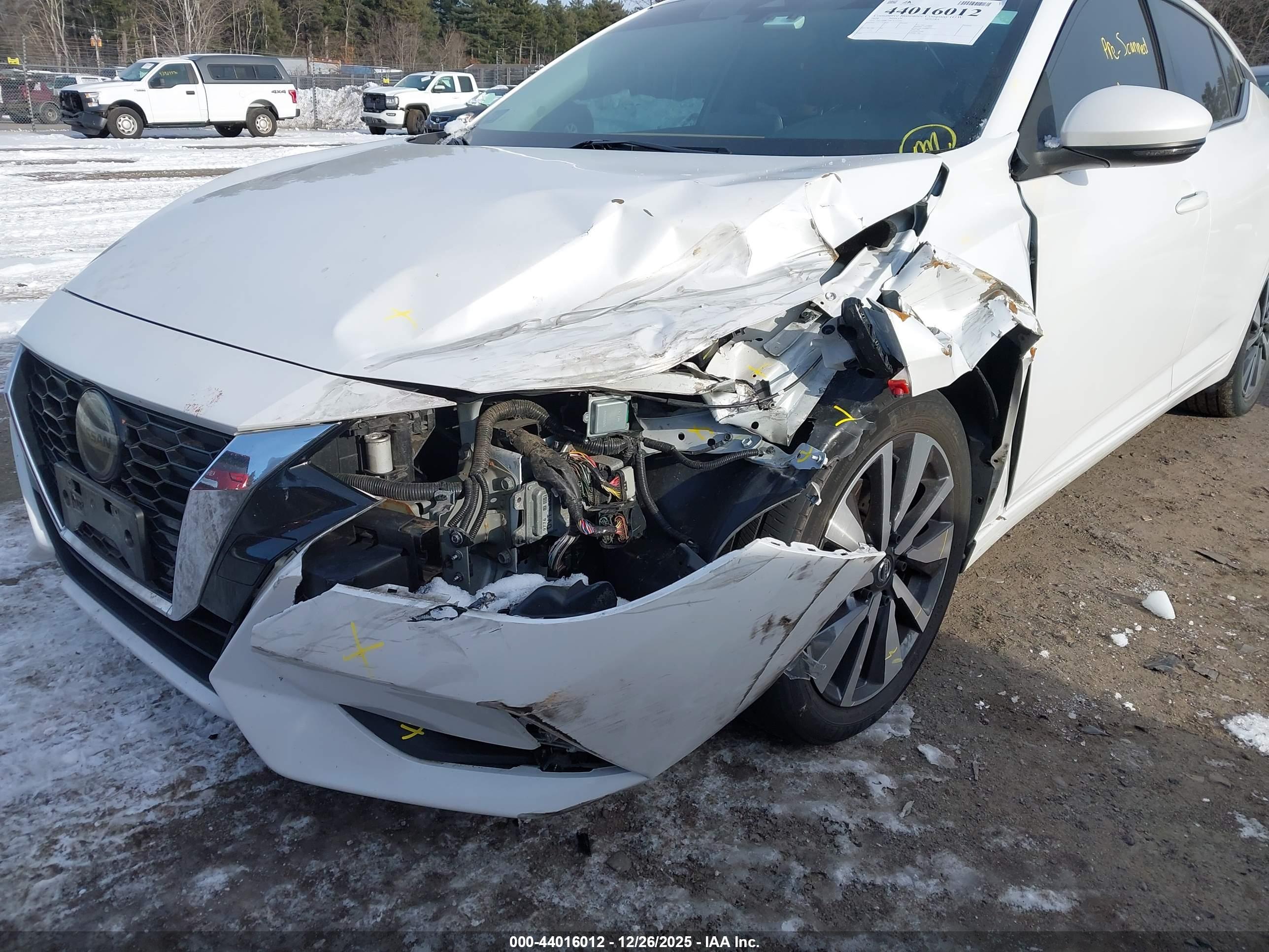NISSAN SENTRA image 6