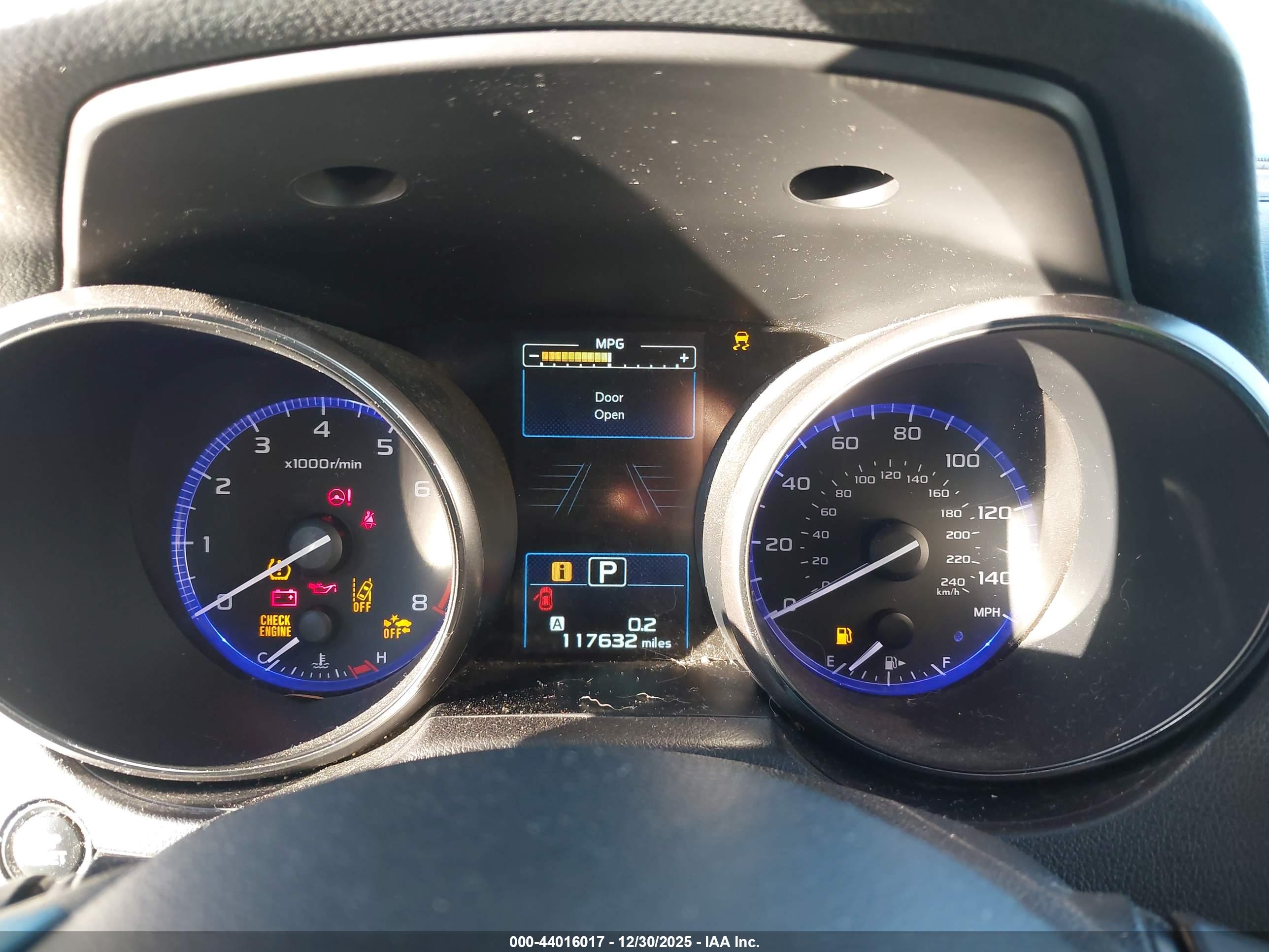 SUBARU OUTBACK image 7