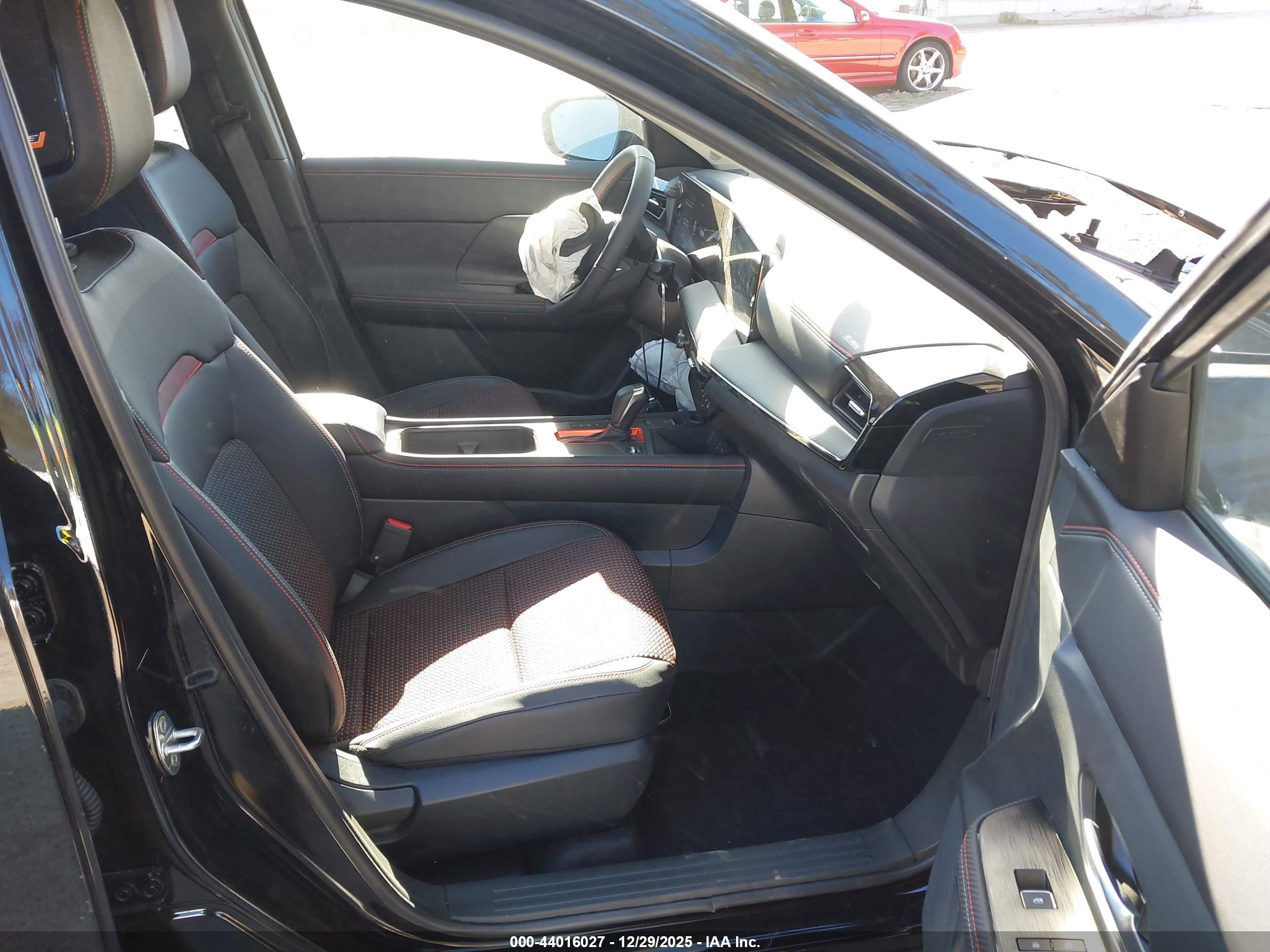 NISSAN KICKS image 5