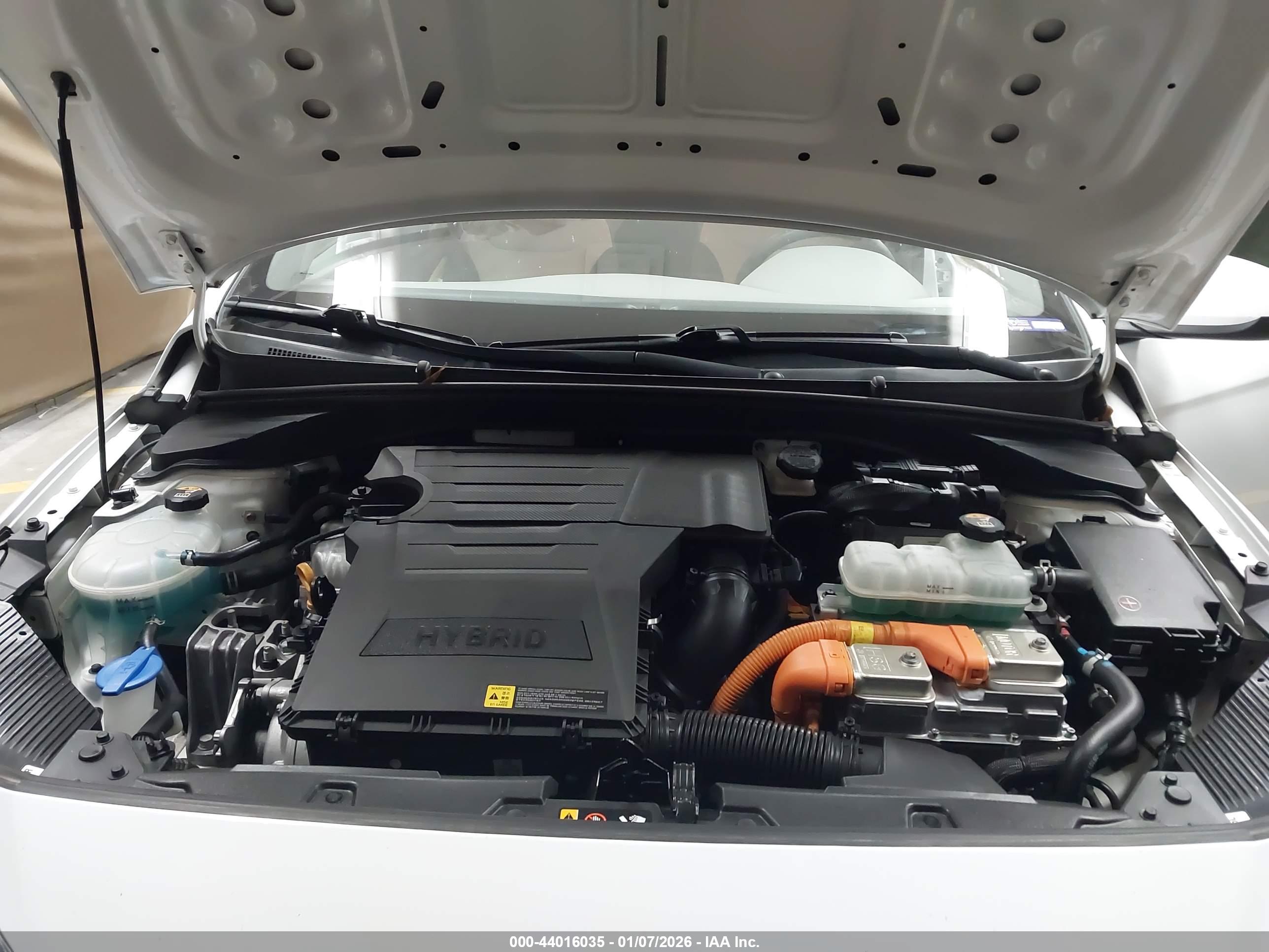 HYUNDAI IONIQ image 10