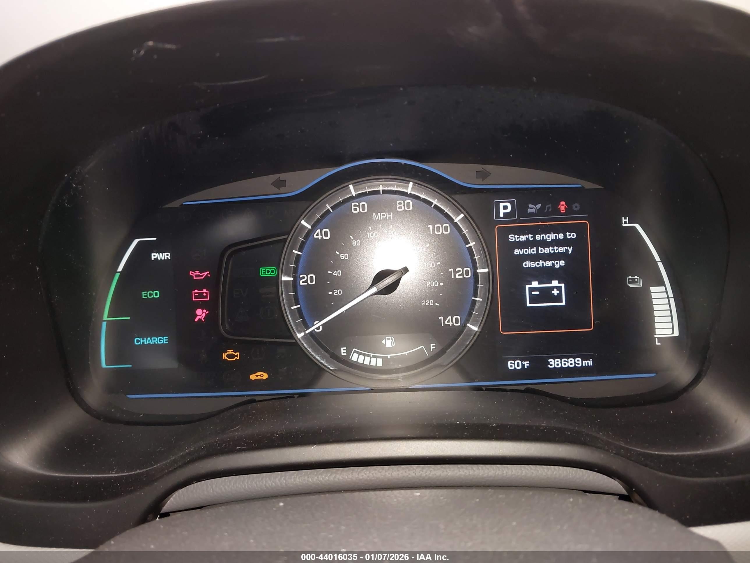 HYUNDAI IONIQ image 7