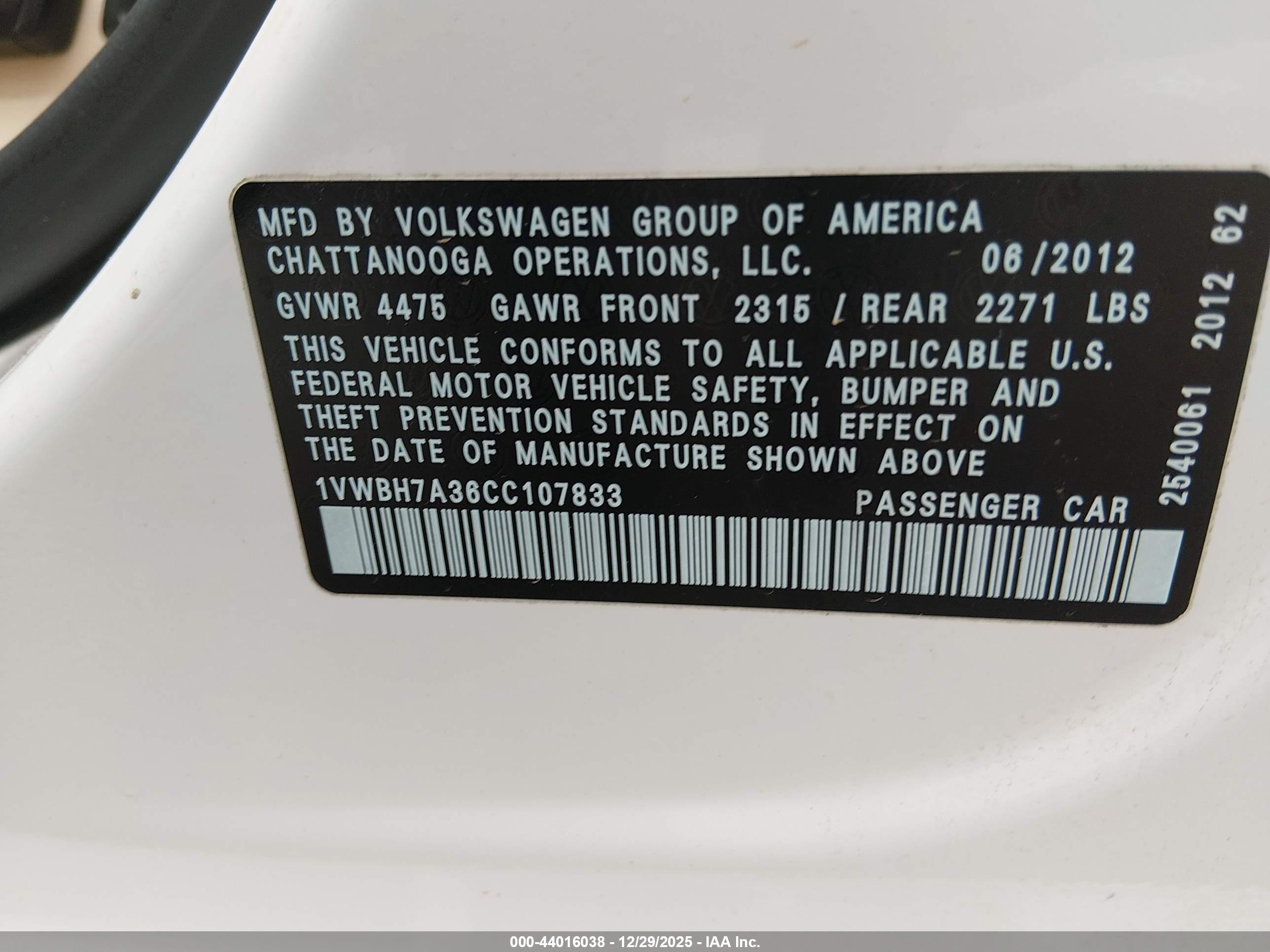 VOLKSWAGEN PASSAT image 9