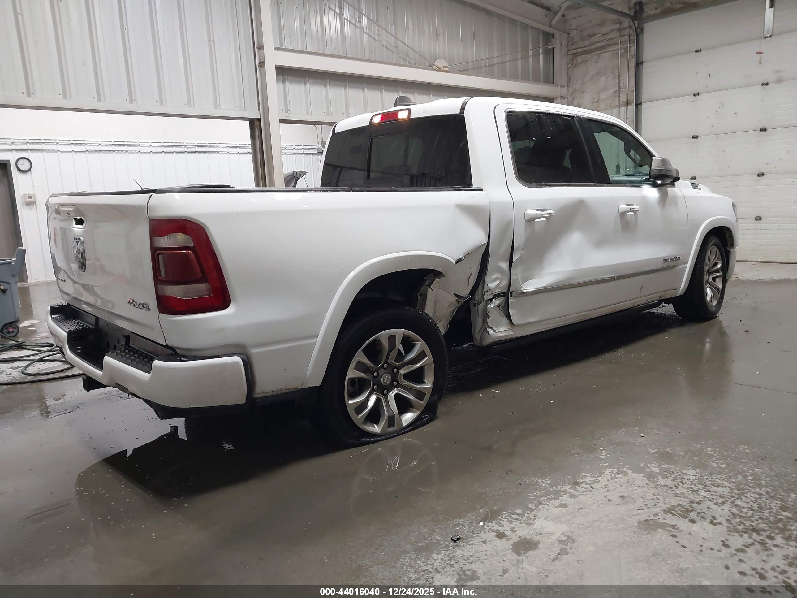 RAM 1500 image 4