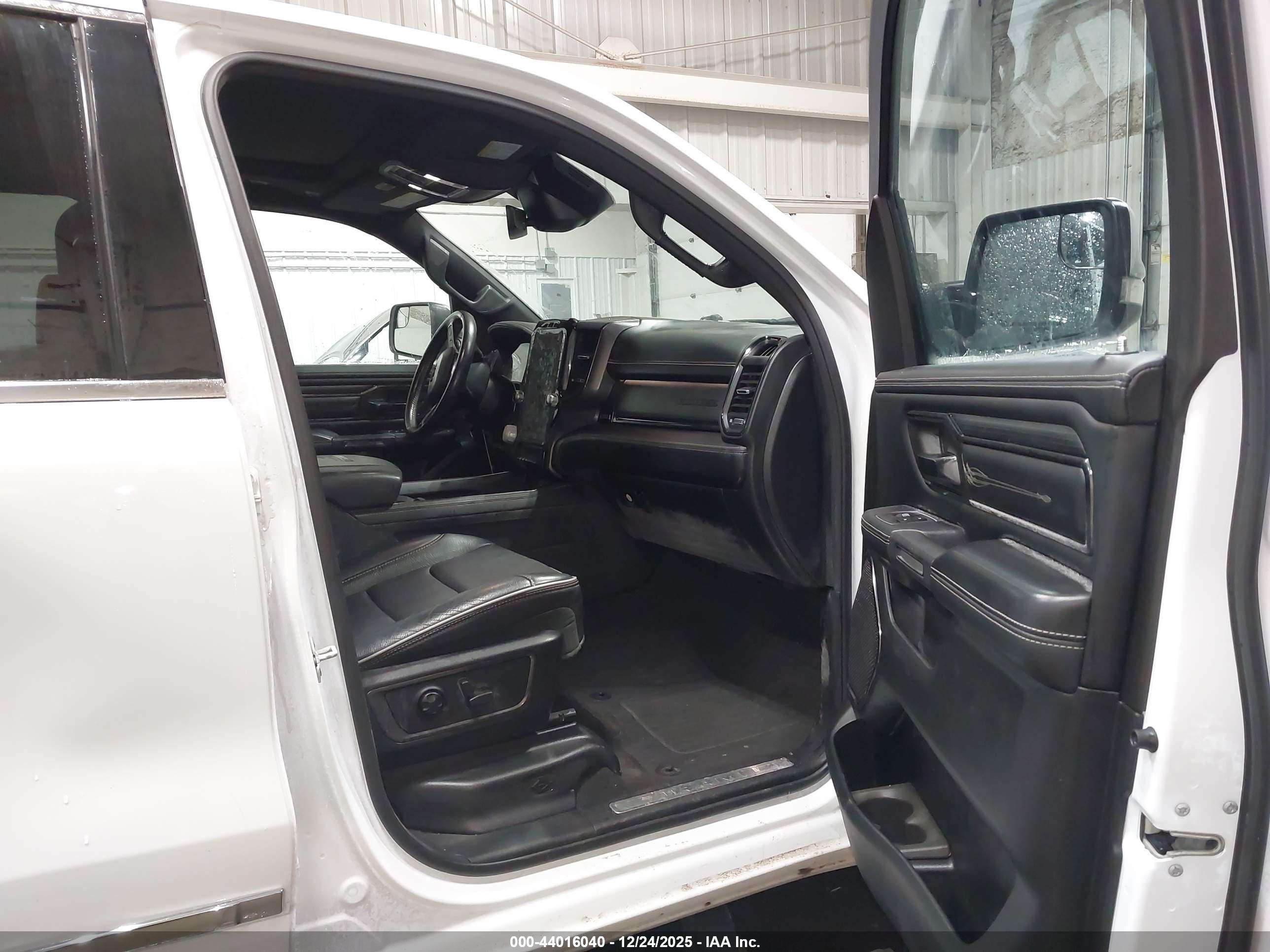 RAM 1500 image 5