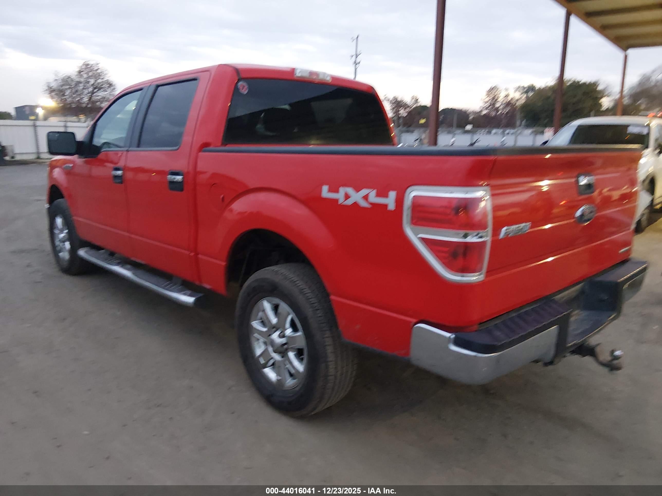 FORD F-150 image 3