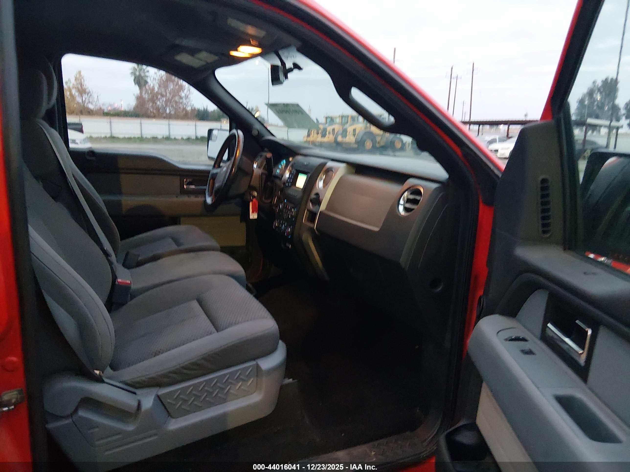 FORD F-150 image 5