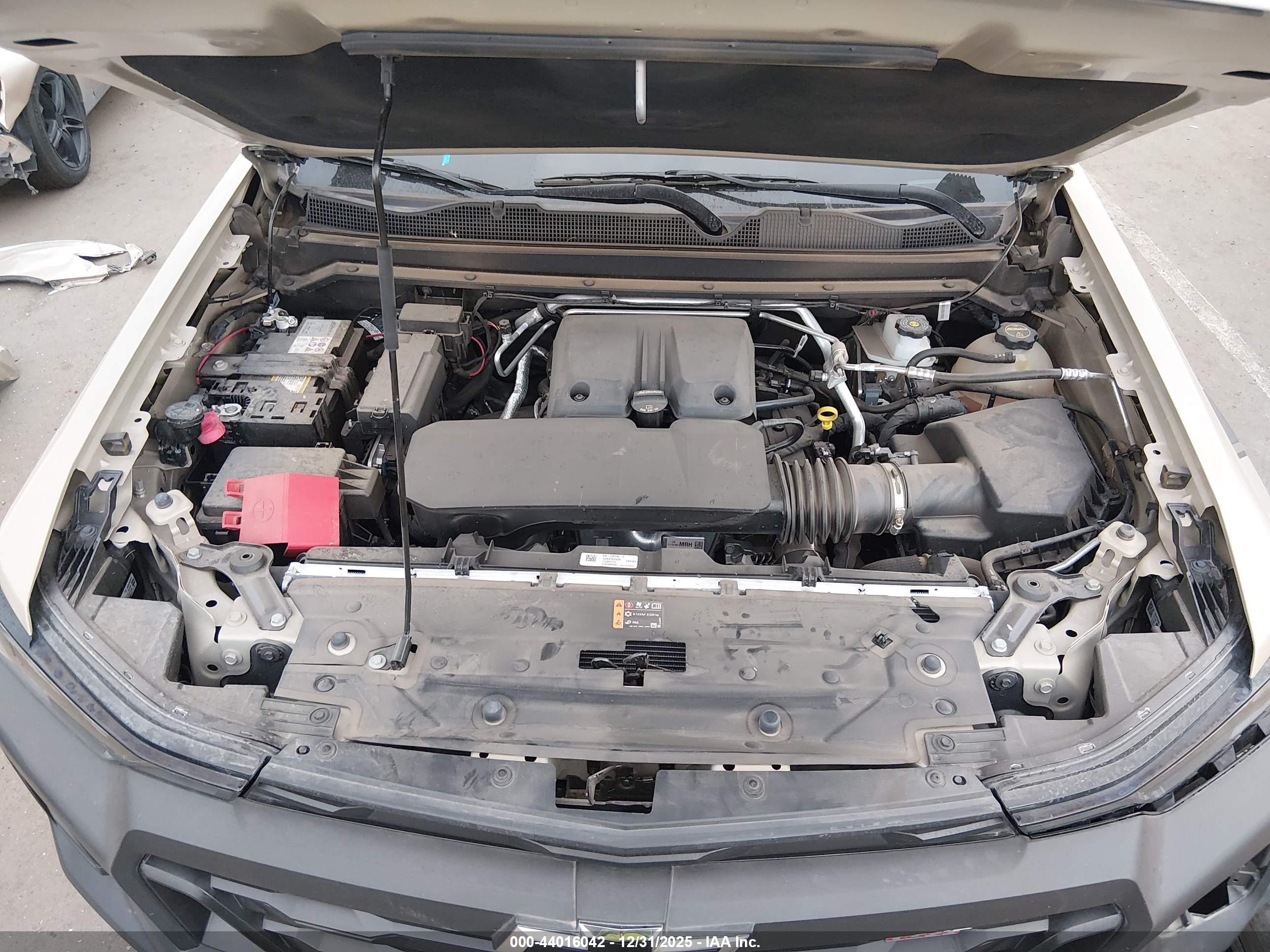 CHEVROLET COLORADO image 10