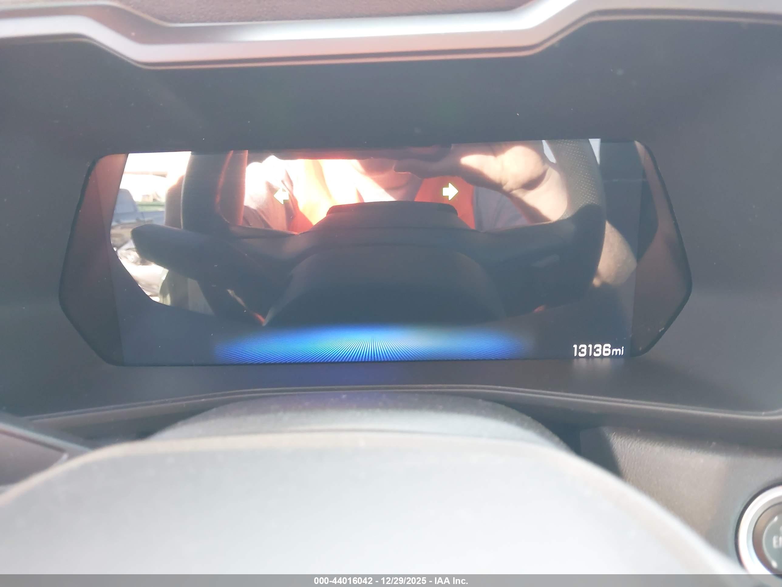 CHEVROLET COLORADO image 7