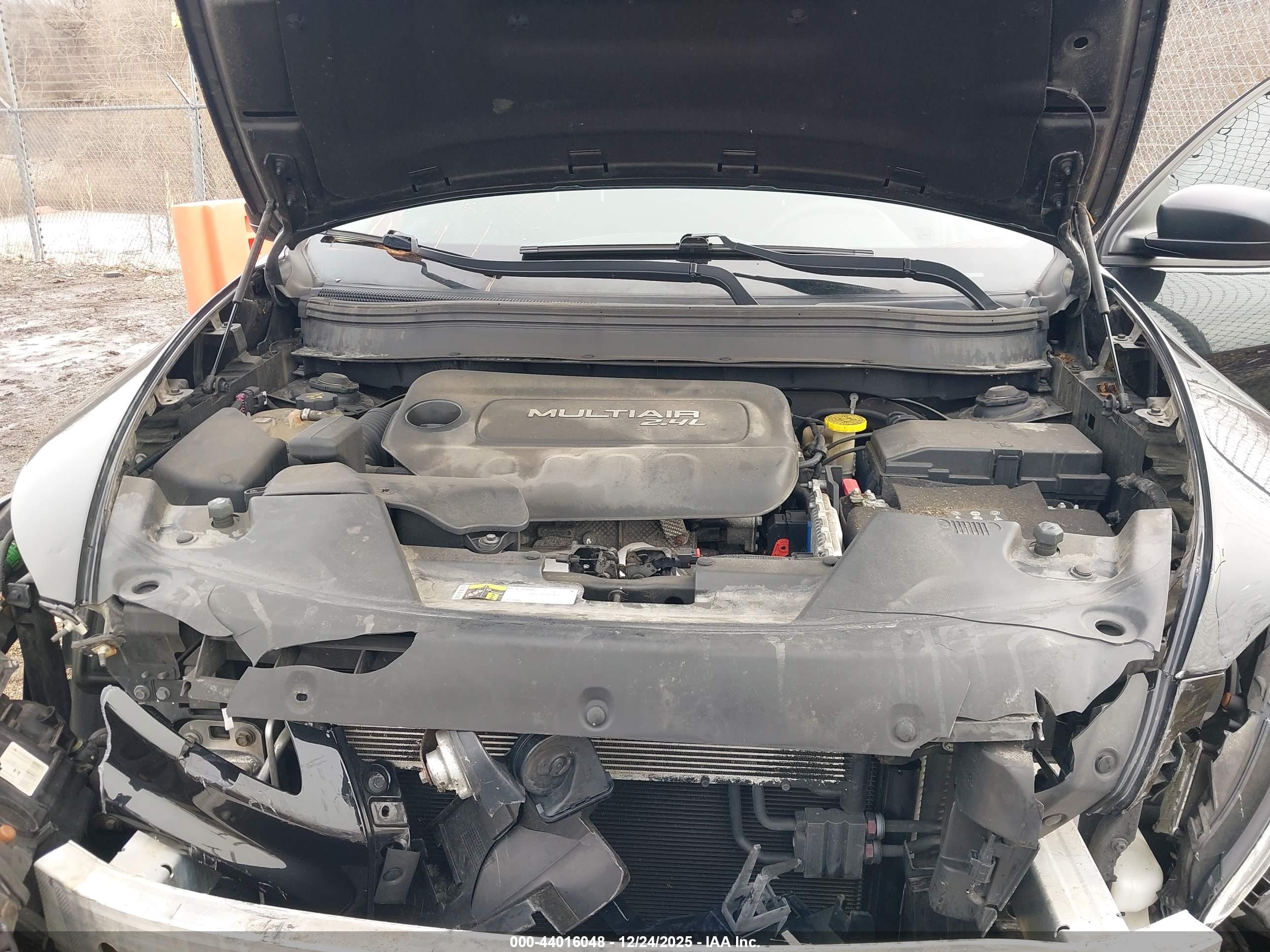 JEEP CHEROKEE image 10