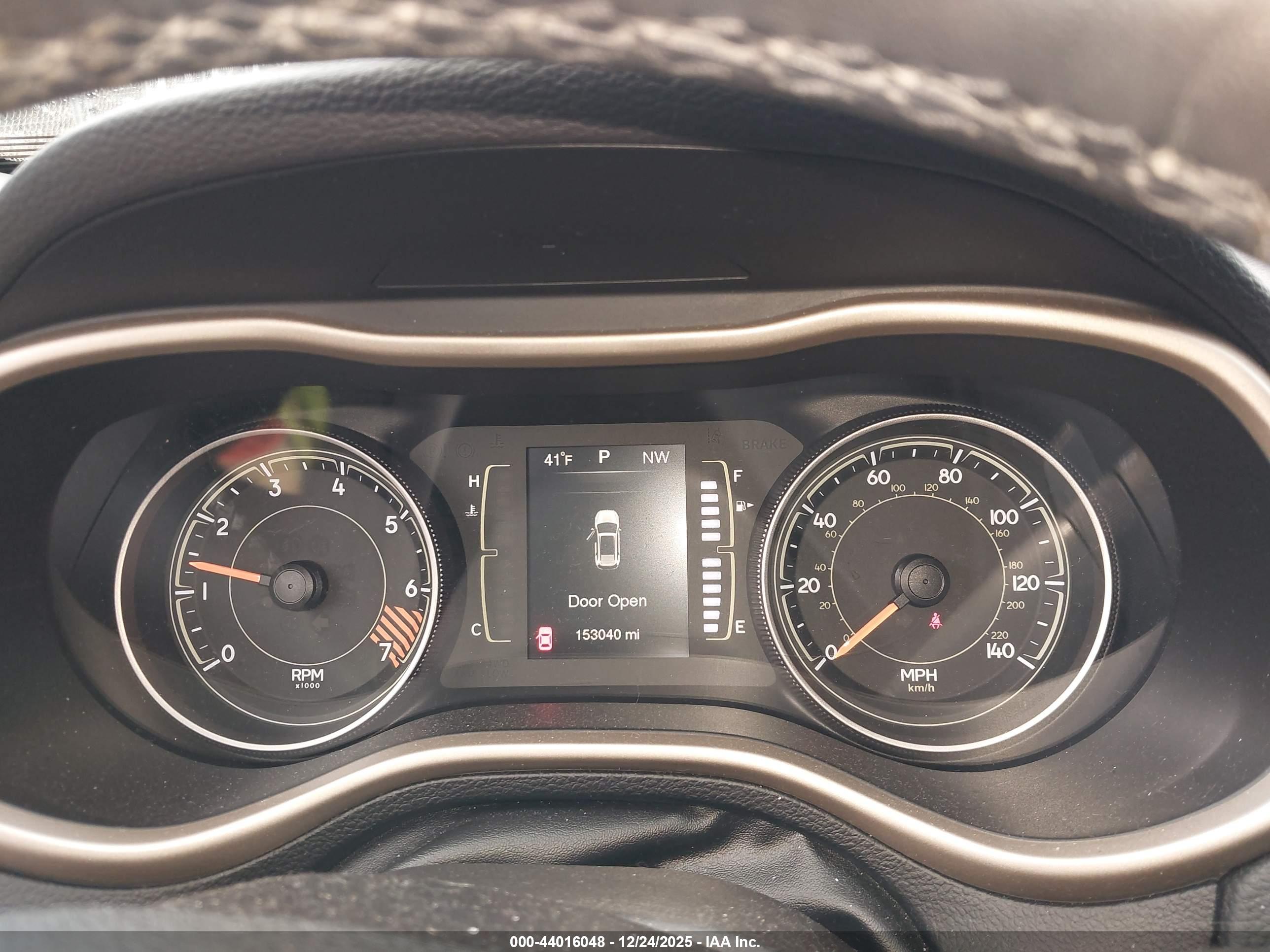 JEEP CHEROKEE image 7