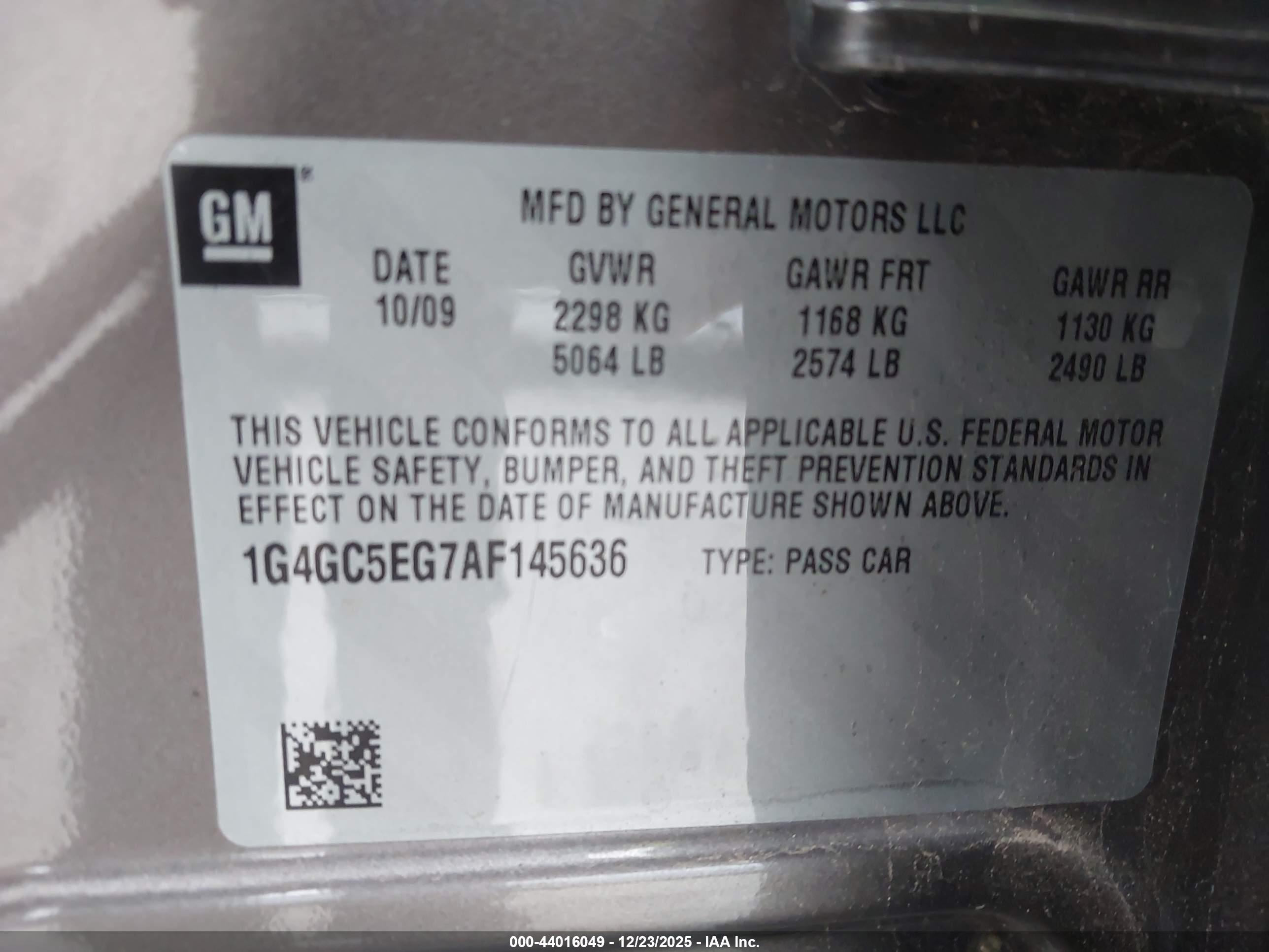 BUICK LACROSSE image 9