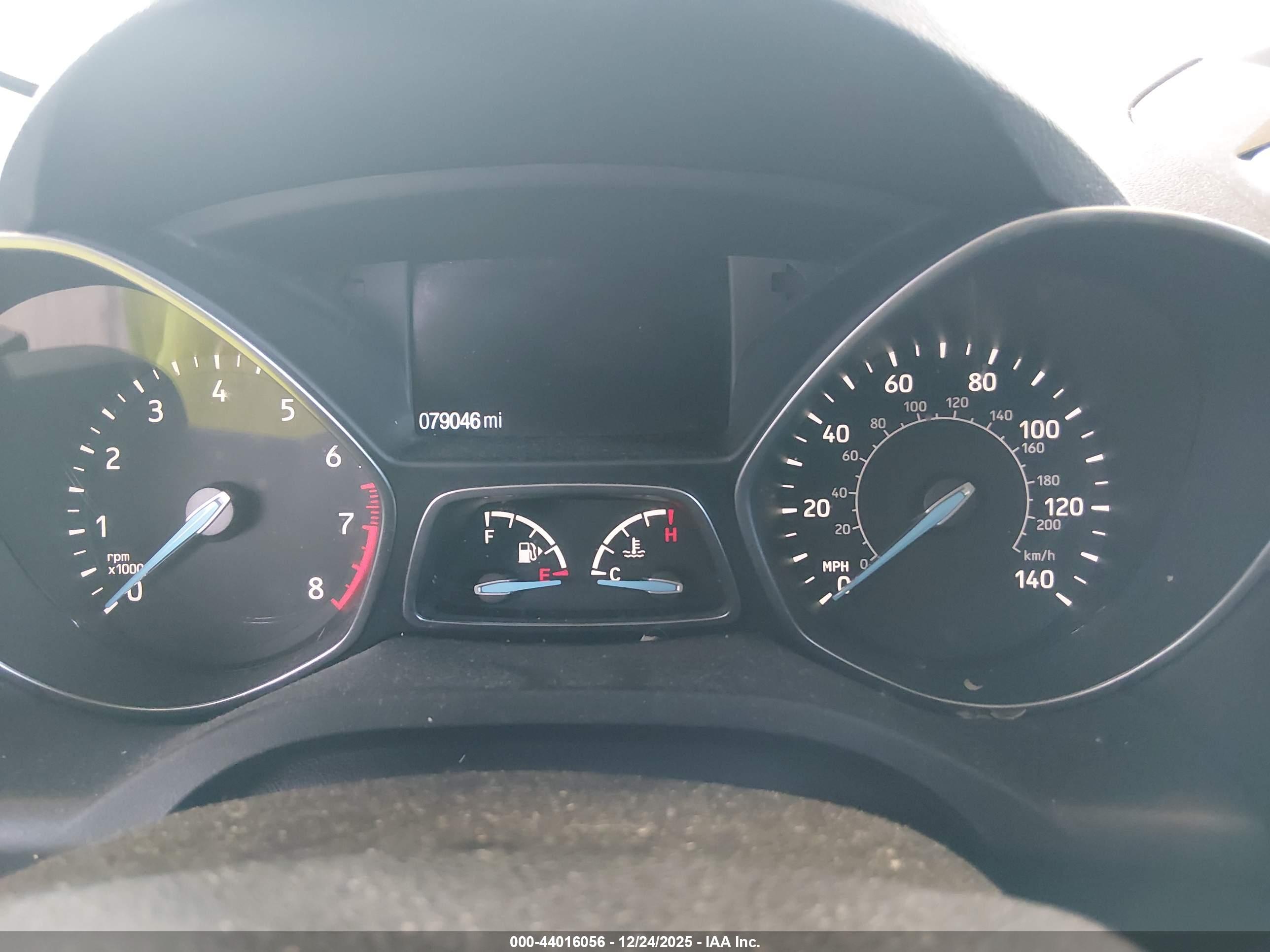 FORD ESCAPE image 7