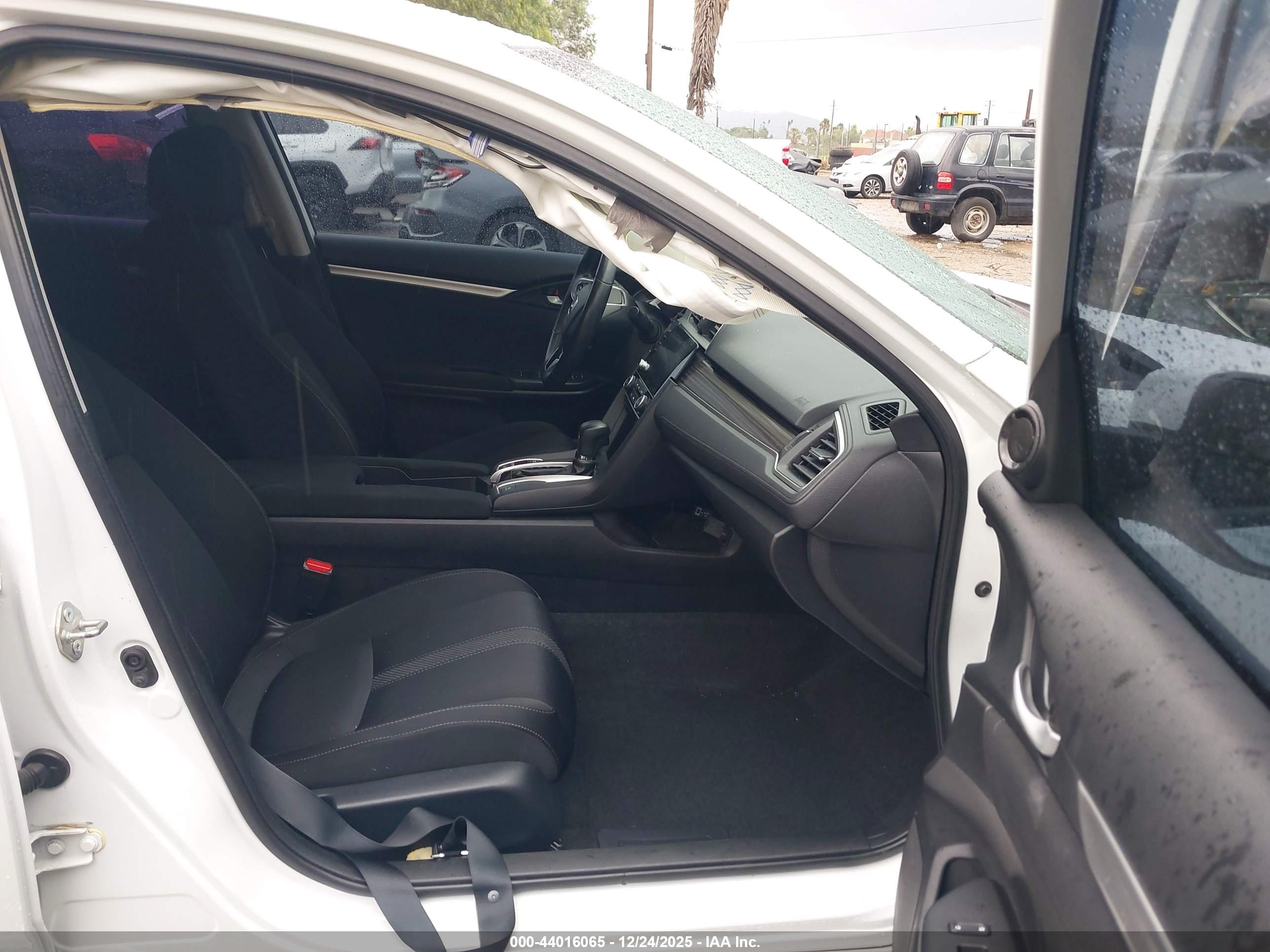 HONDA CIVIC image 5
