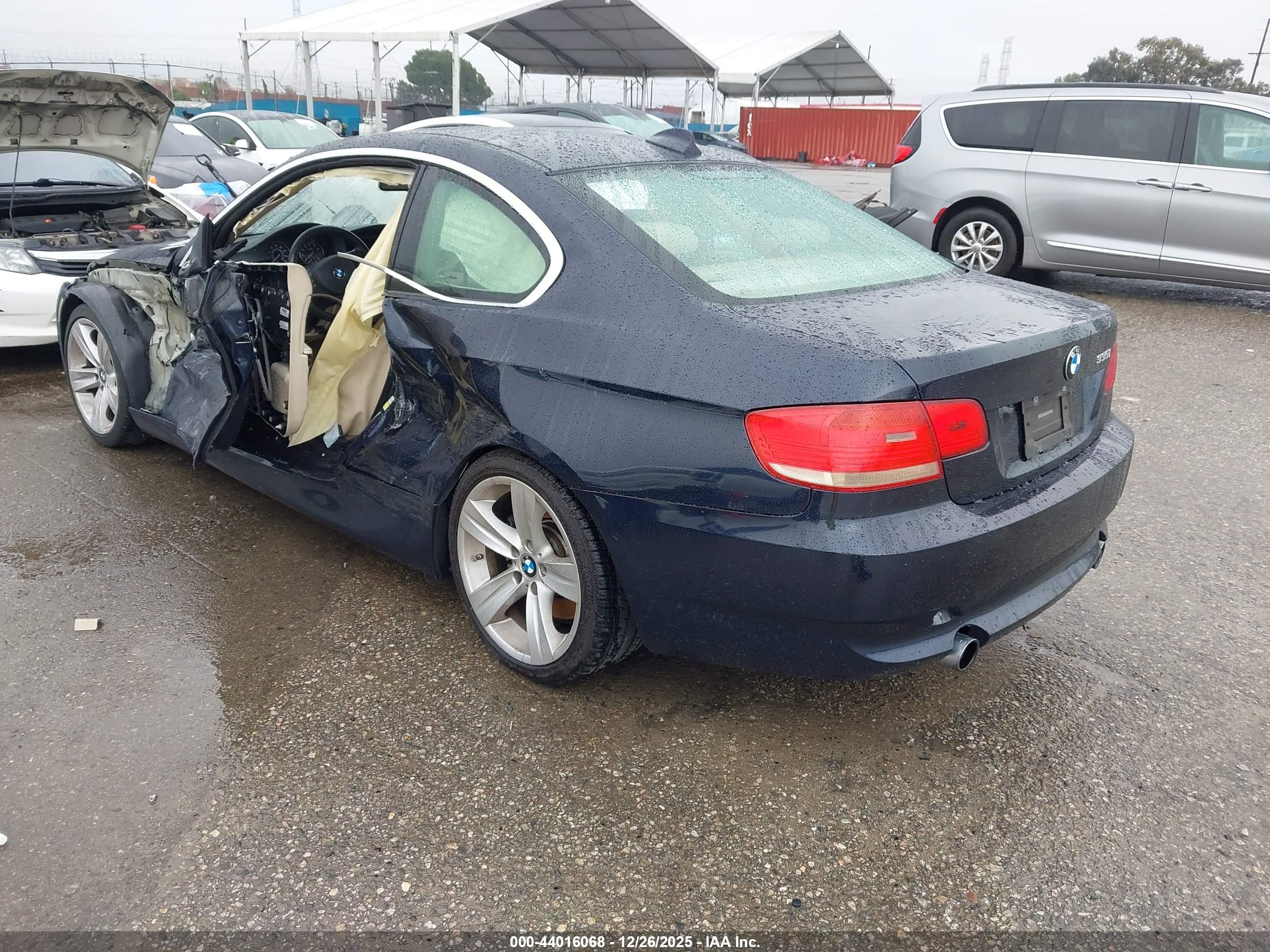 BMW 335I image 3