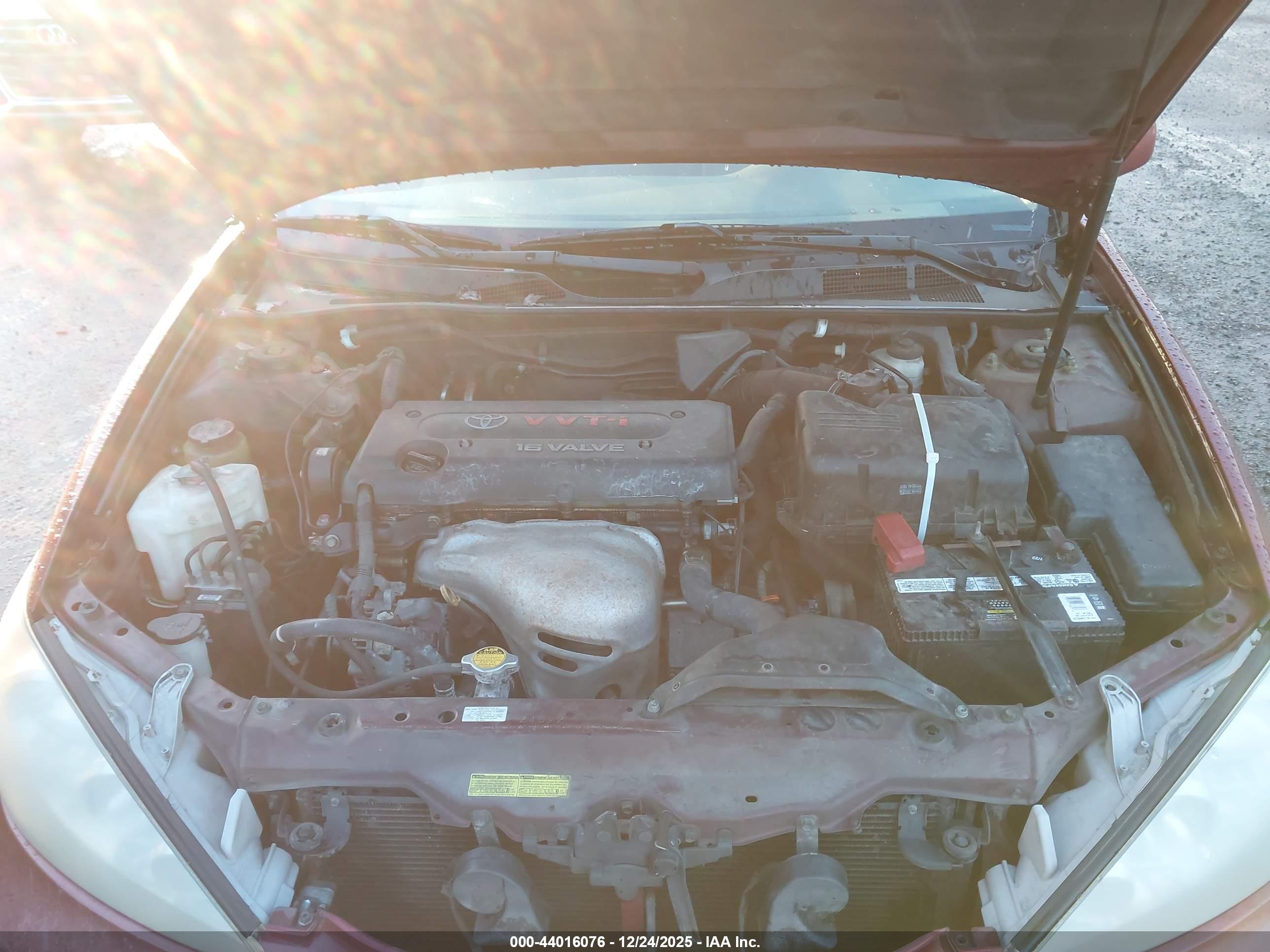 TOYOTA CAMRY image 10