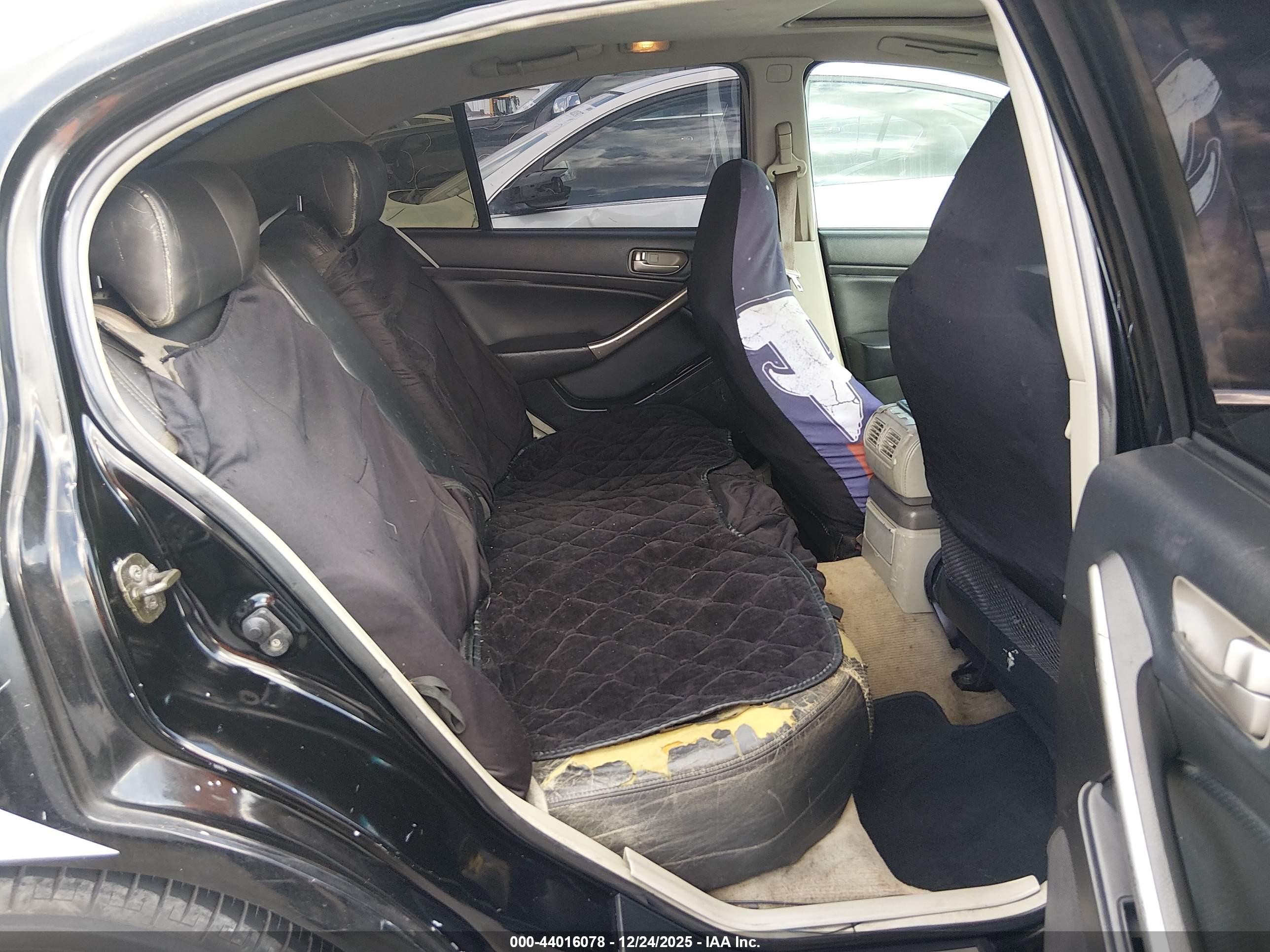 INFINITI G35 image 8