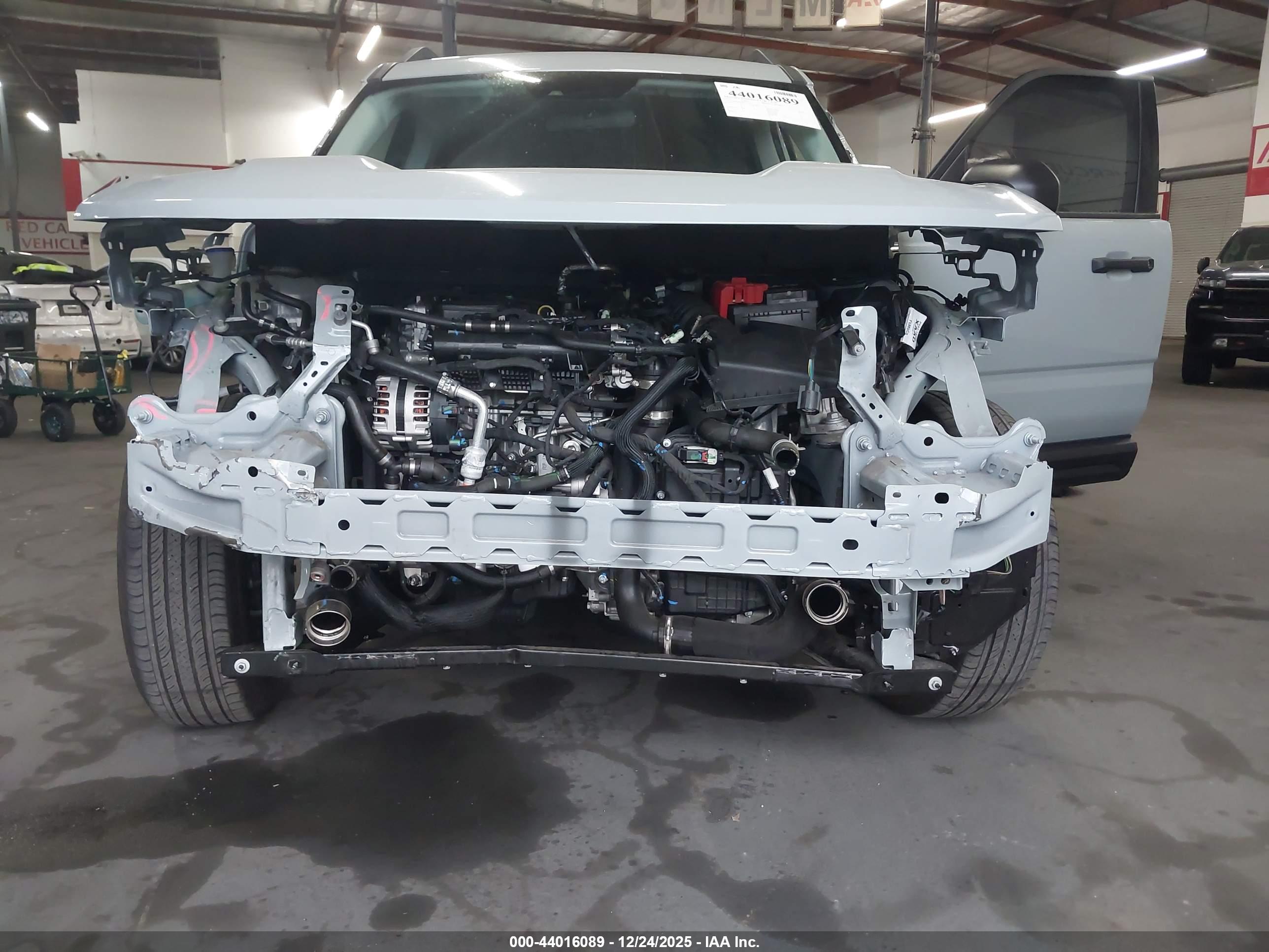FORD BRONCO image 10
