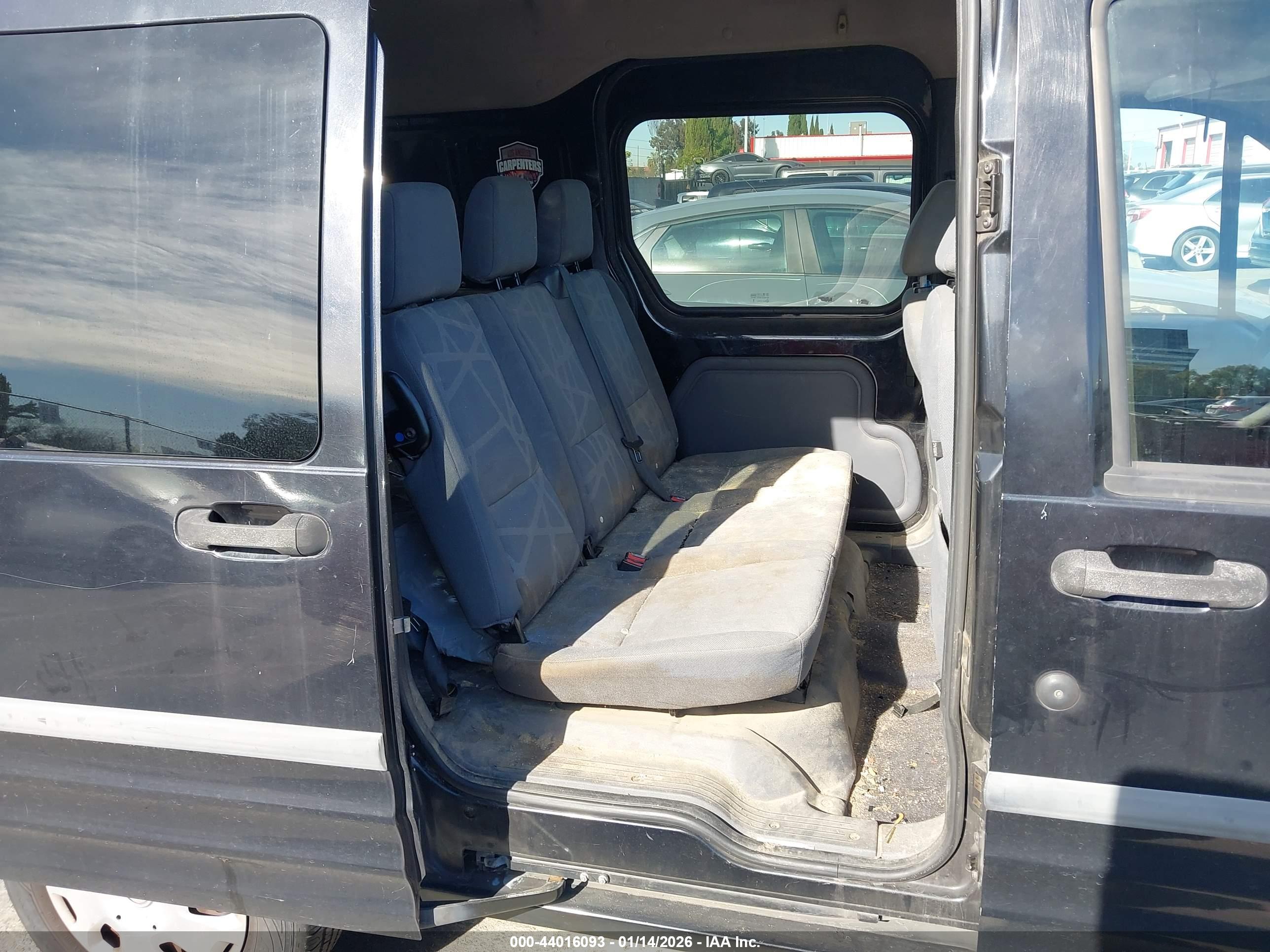 FORD TRANSIT image 8