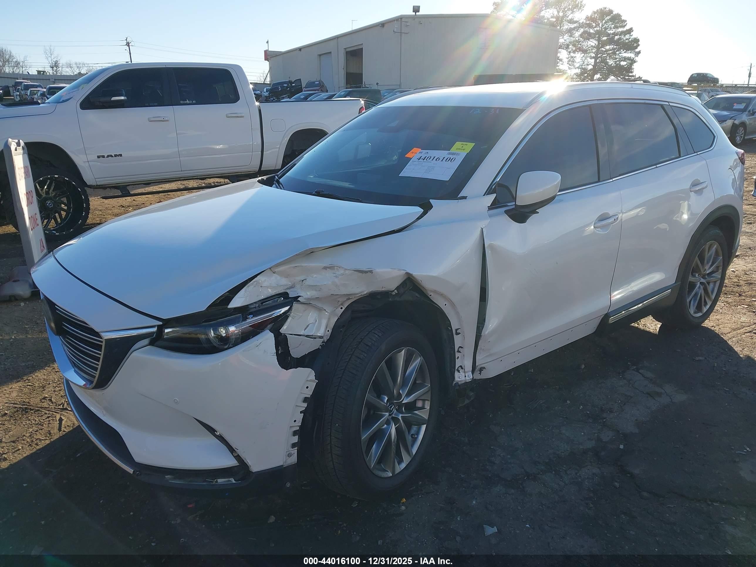 MAZDA CX-9 image 6