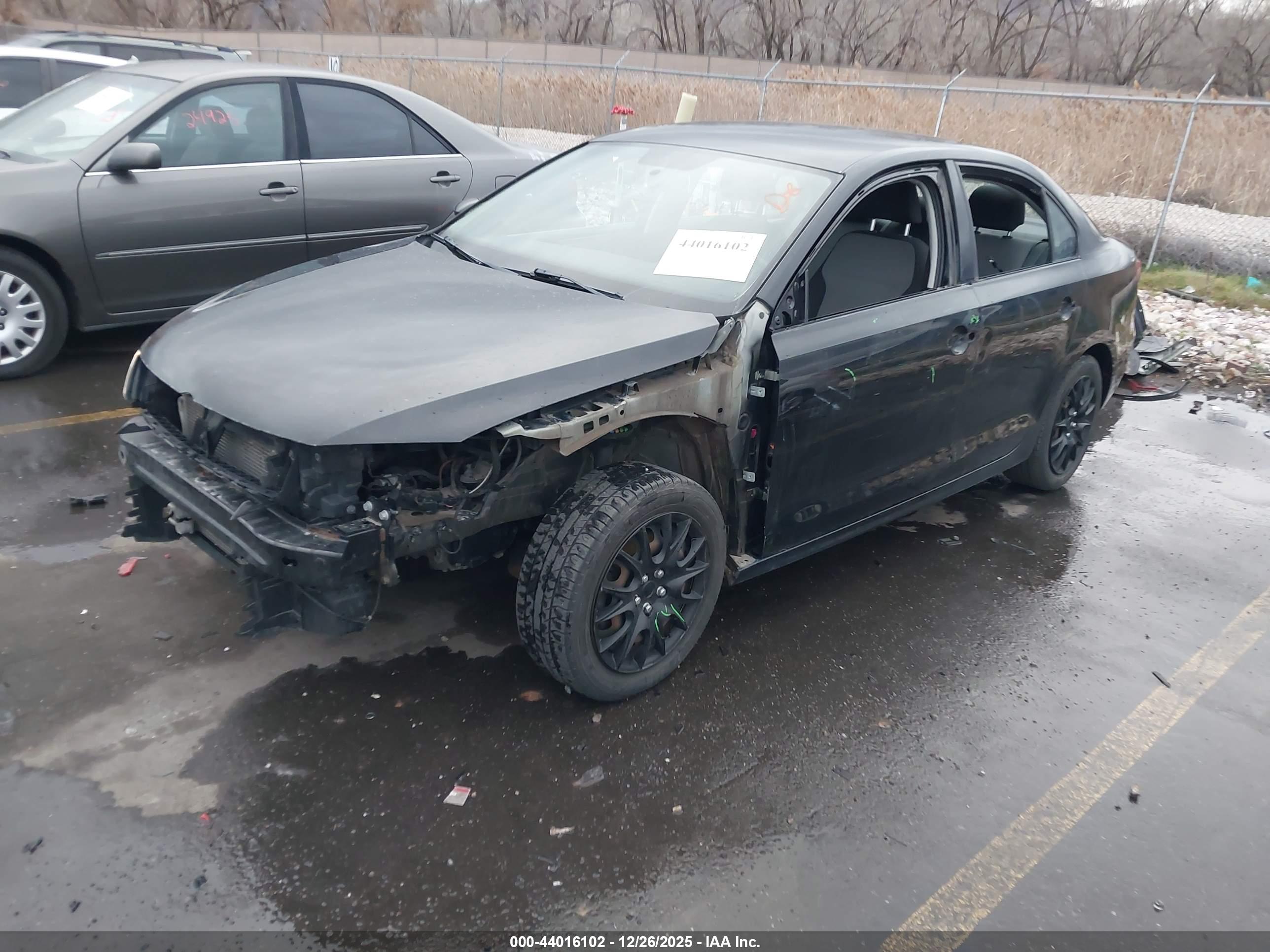 VOLKSWAGEN JETTA image 2