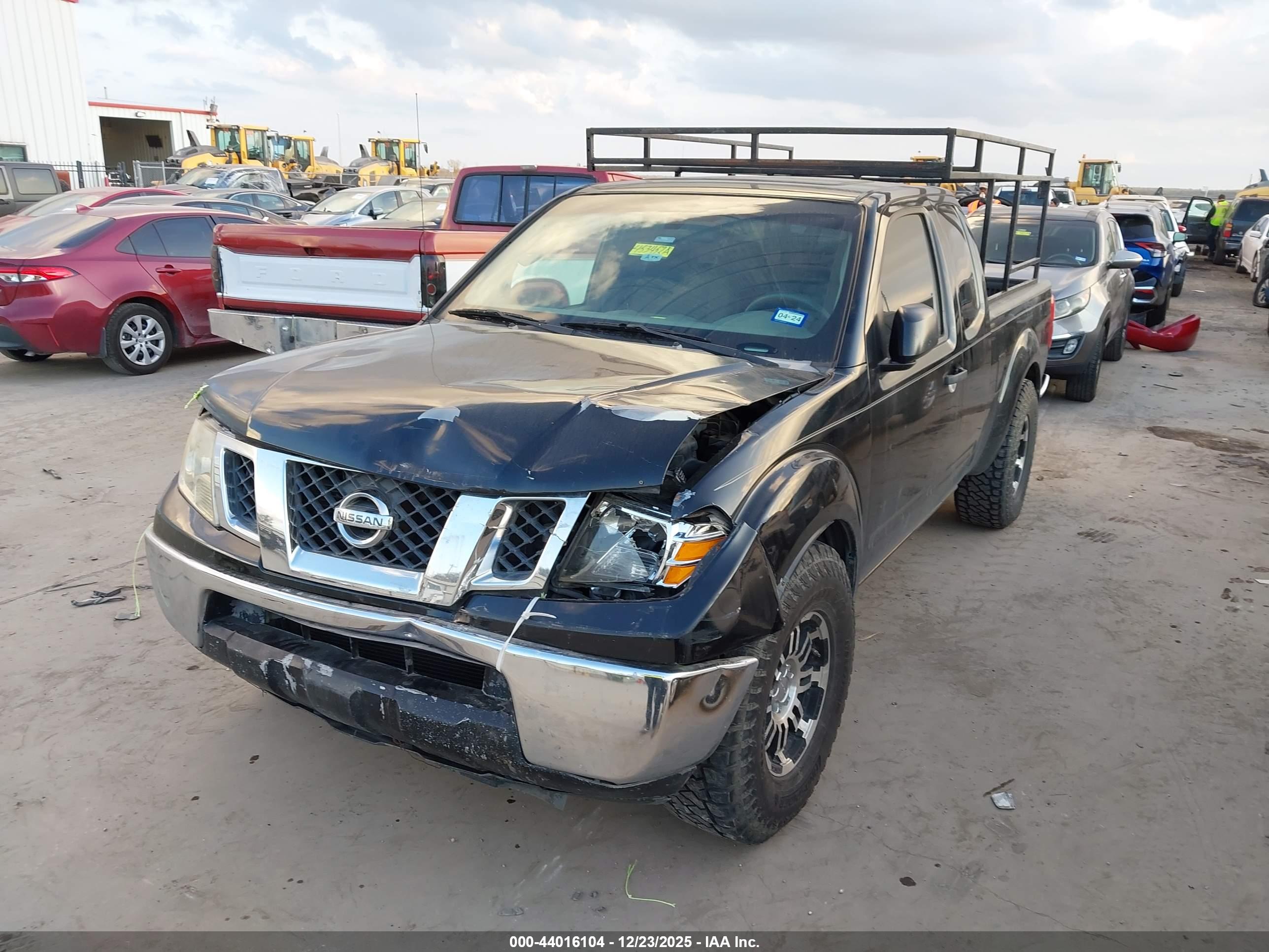 NISSAN FRONTIER image 2