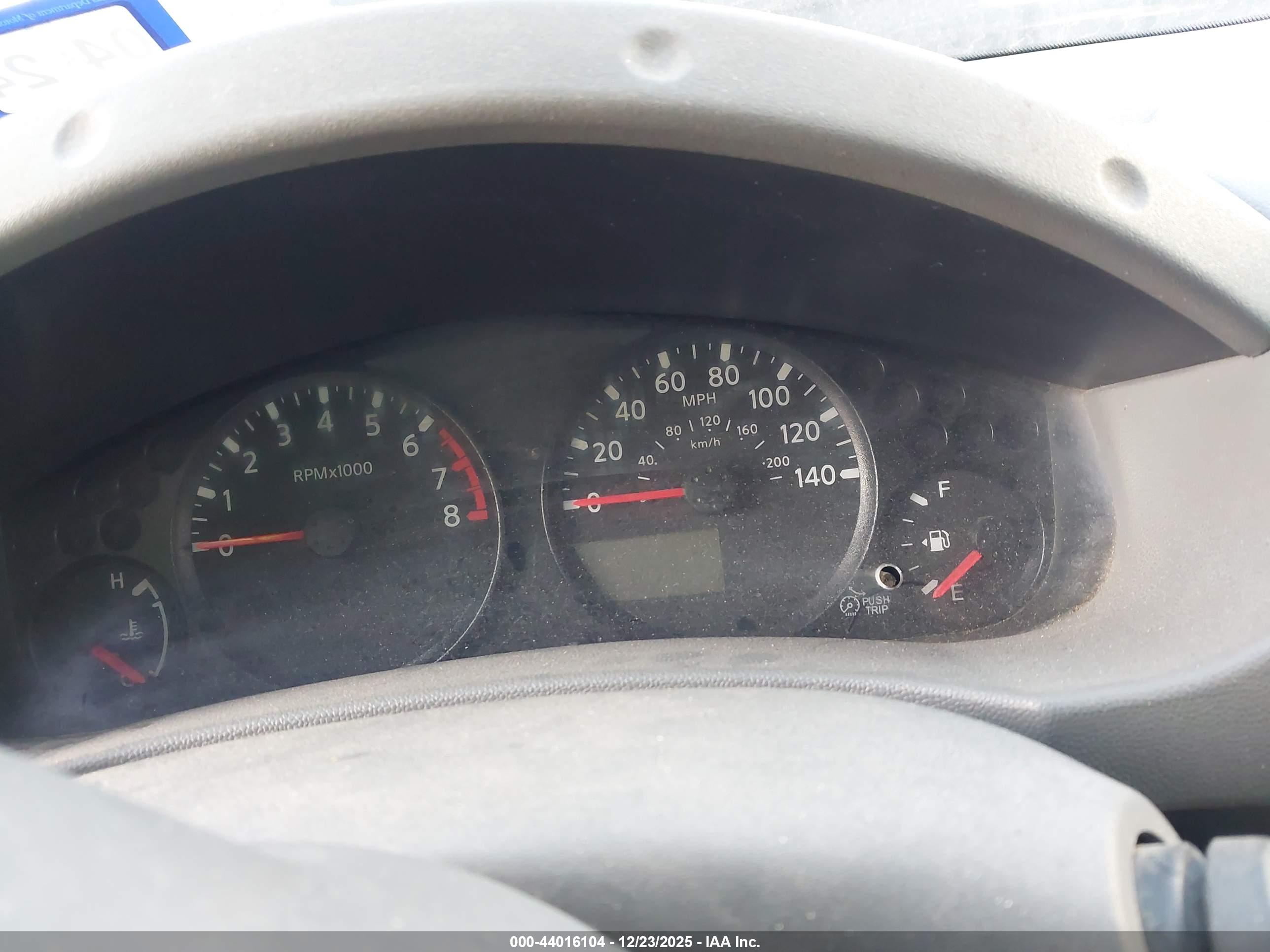 NISSAN FRONTIER image 7