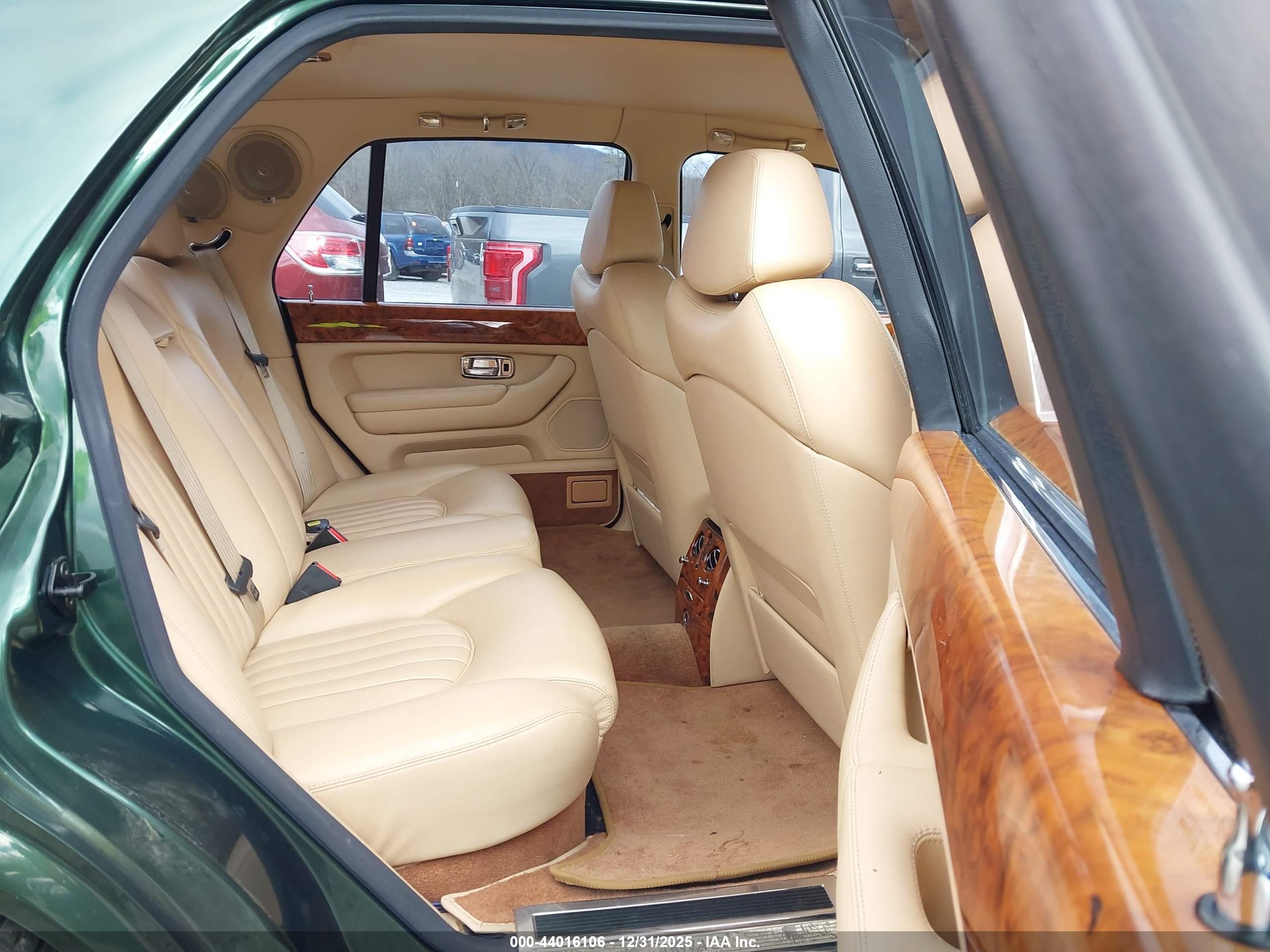 BENTLEY ARNAGE image 8