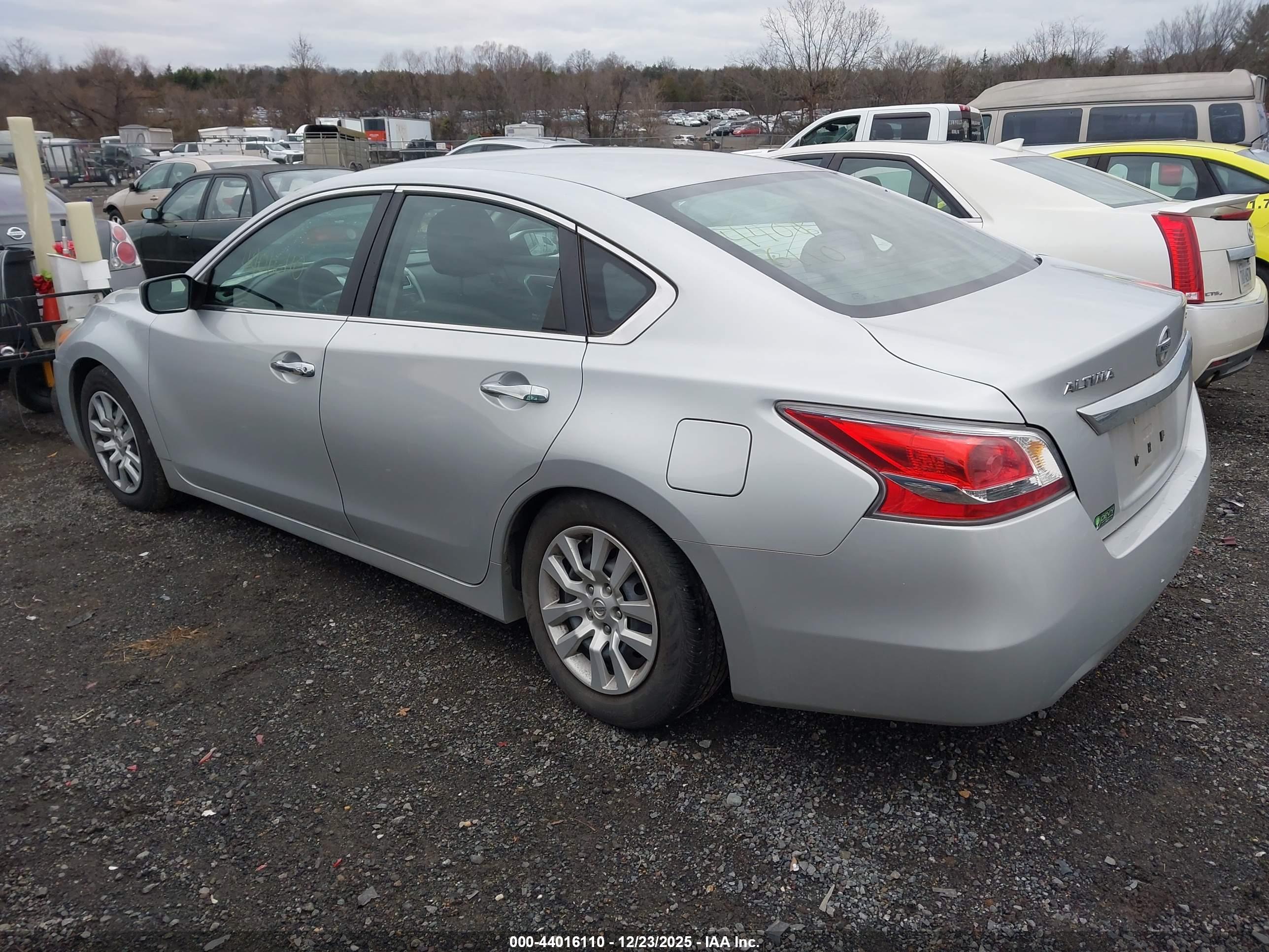 NISSAN ALTIMA image 3