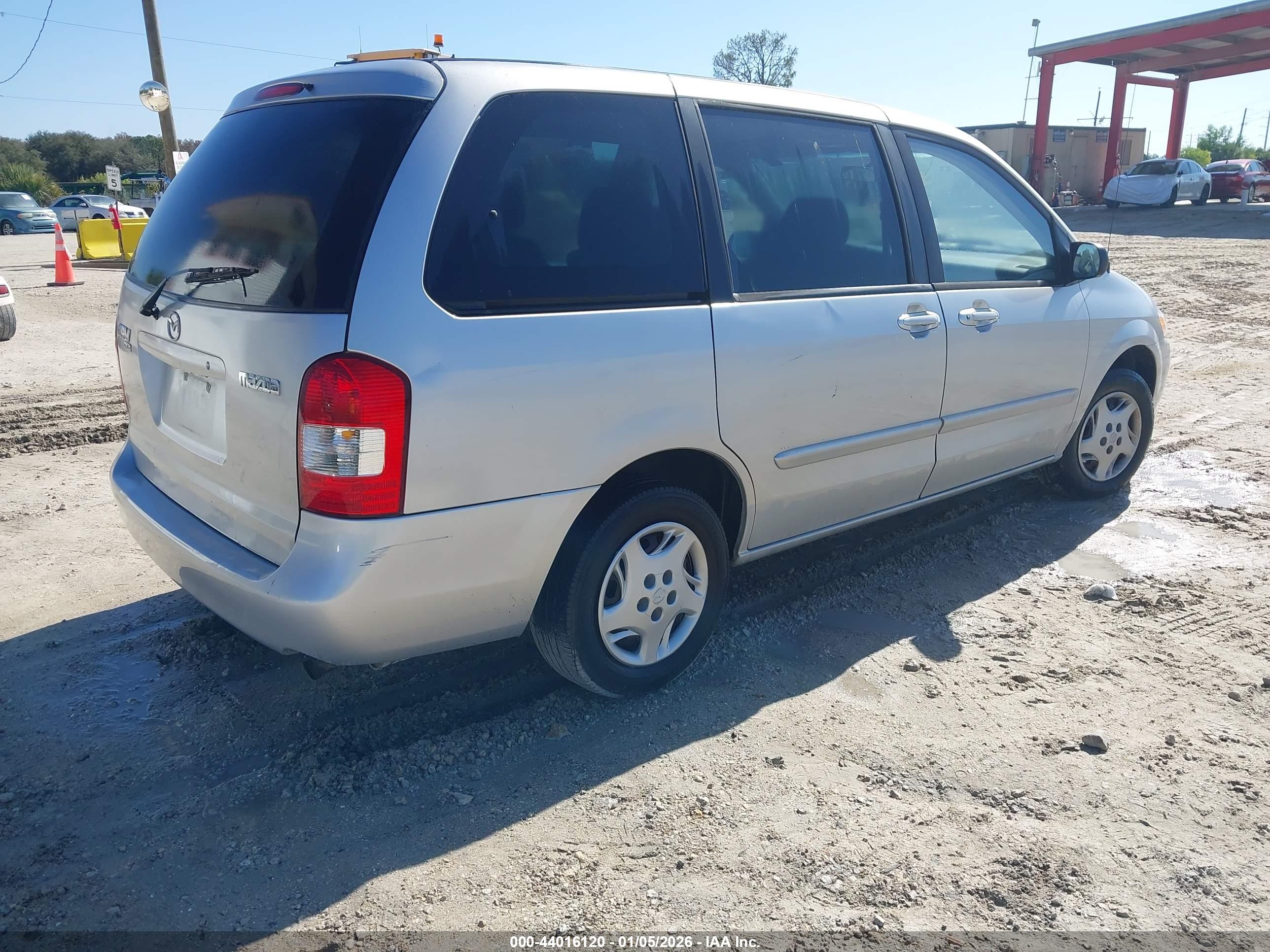 MAZDA MPV image 4