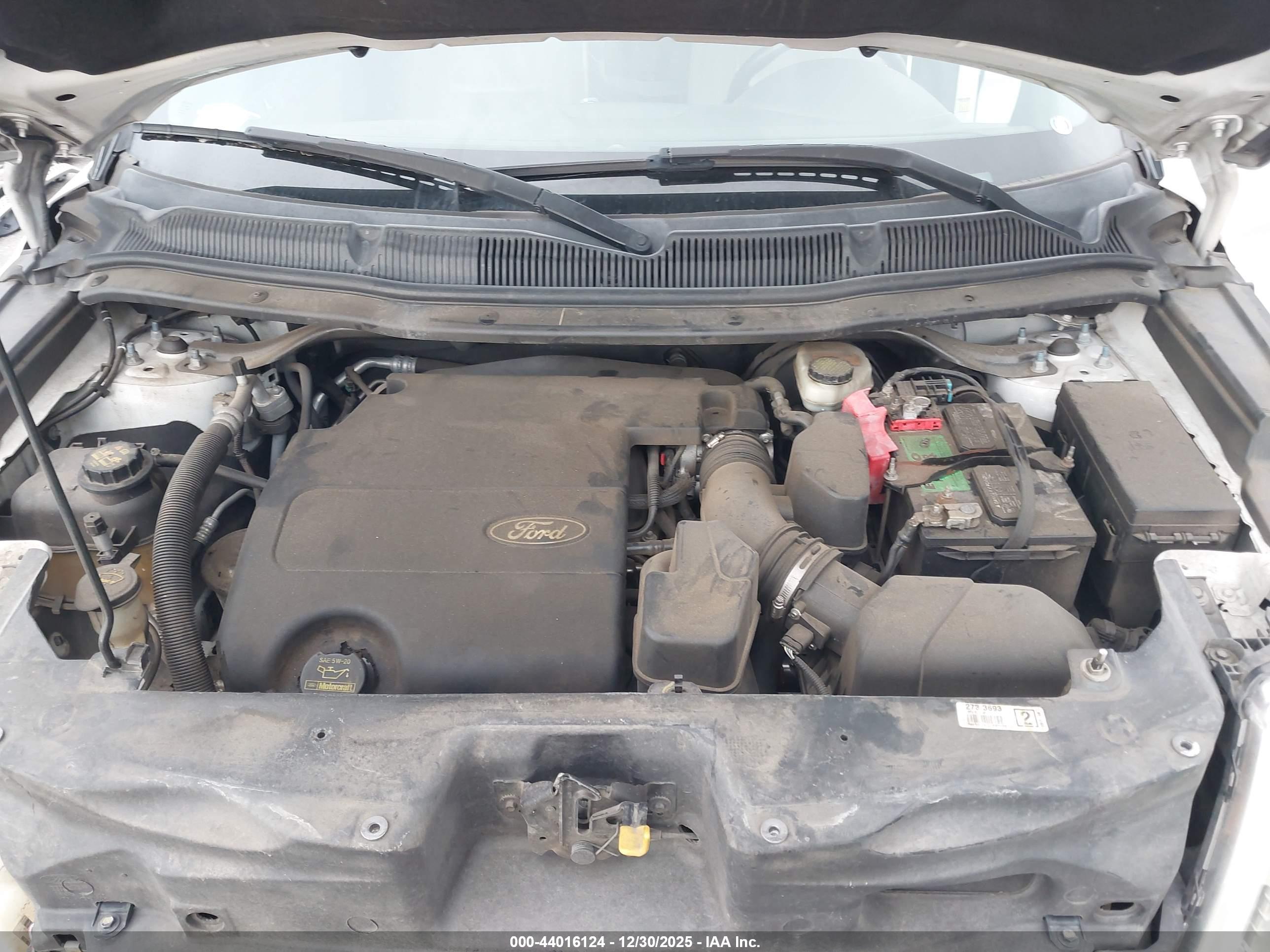 FORD EXPLORER image 10