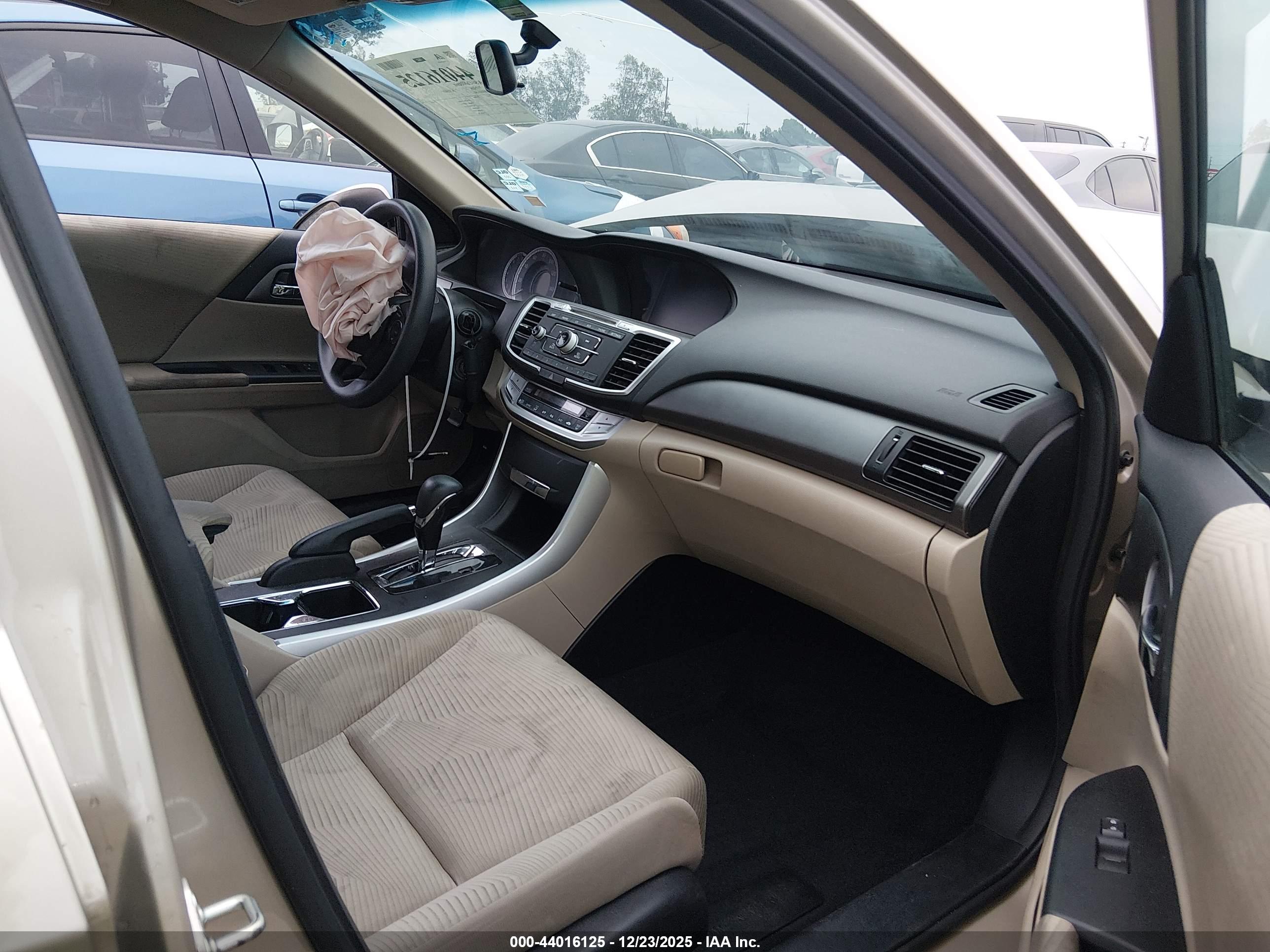 HONDA ACCORD image 5