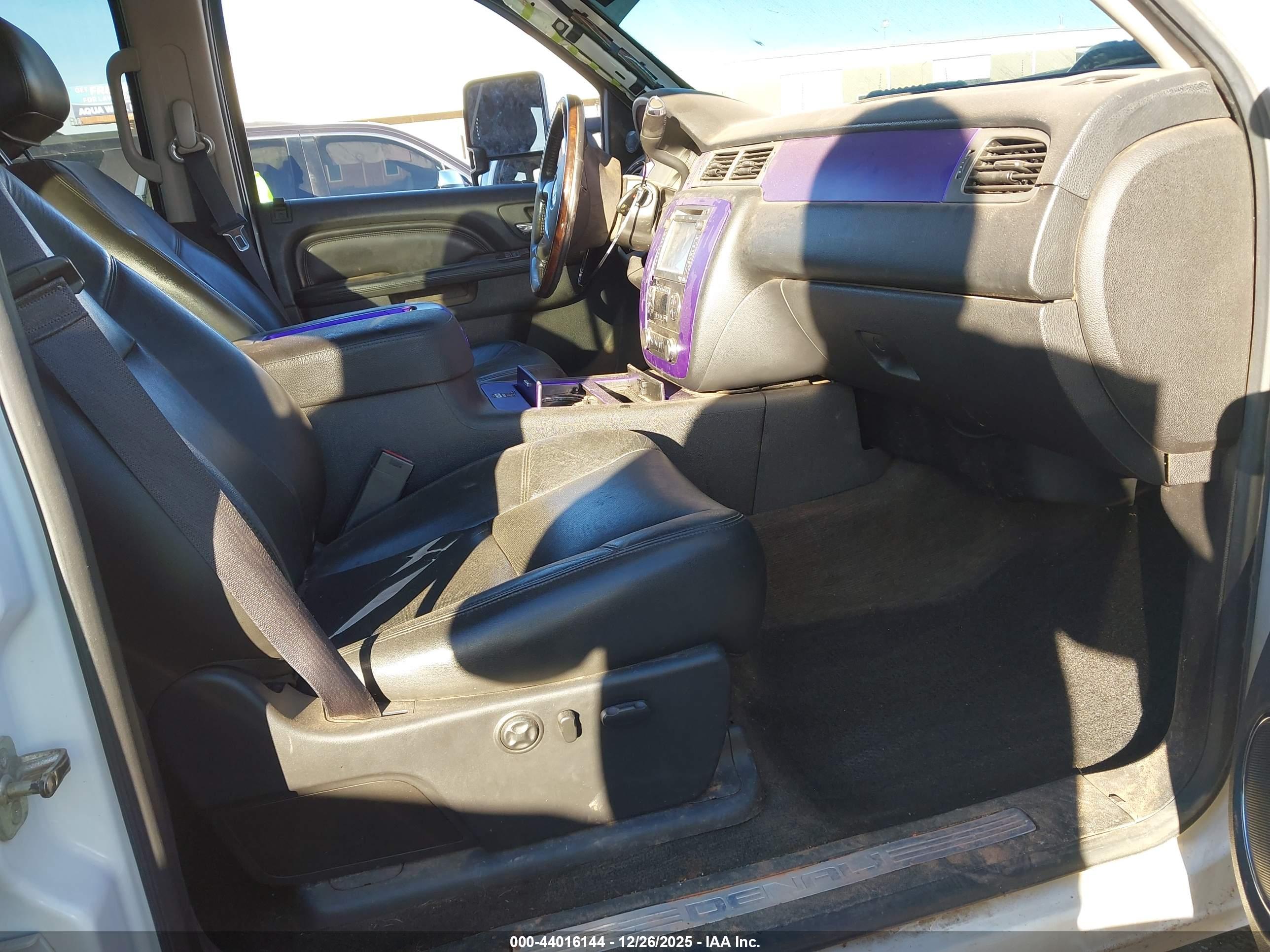 GMC SIERRA image 5